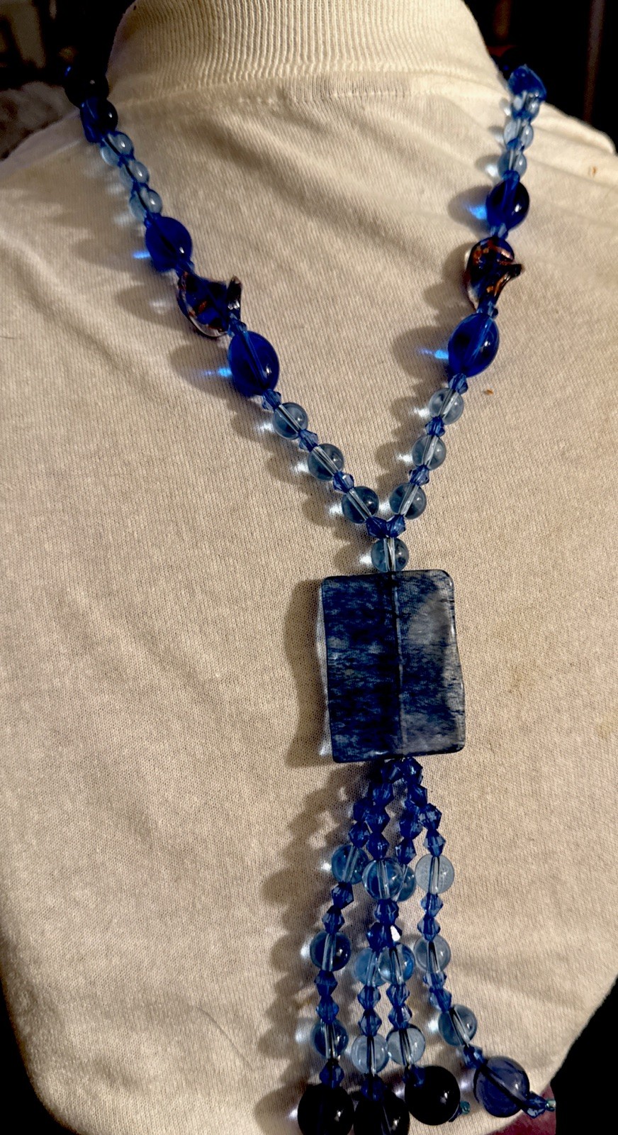 Vintage Blue Glass Crystal Lariat Necklace With Crystal Pendant