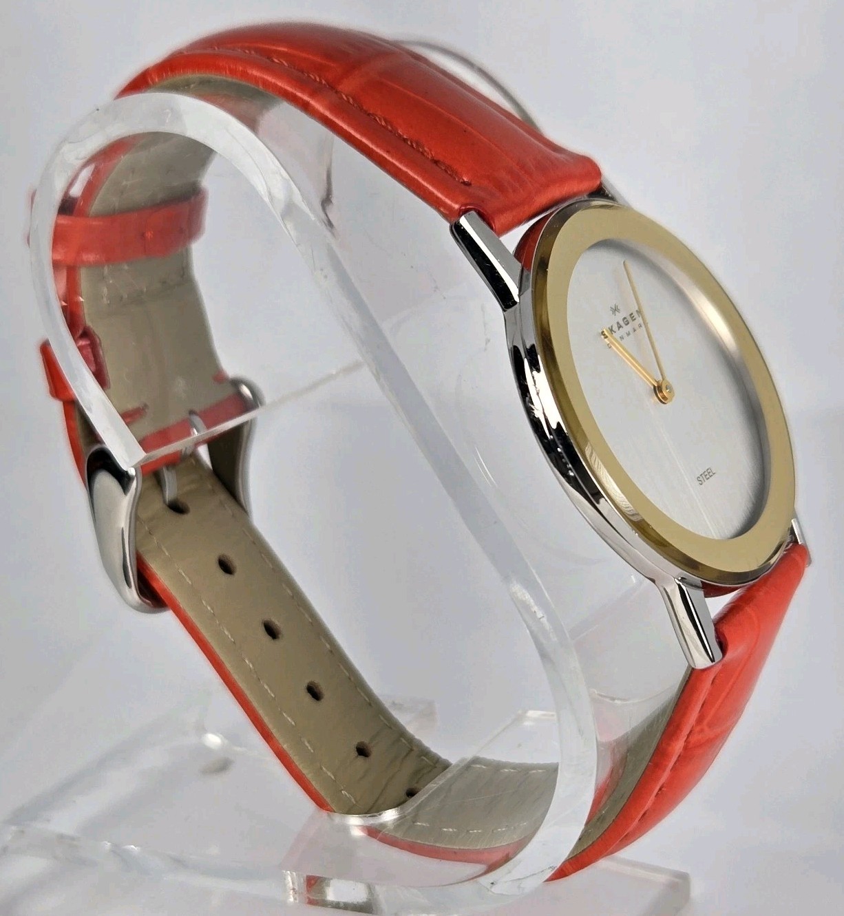 SKAGEN STEEL DENMARK WOMEN’S STAINLESS ST ULTRA SLIM SILVER DIAL LEATHER BAND