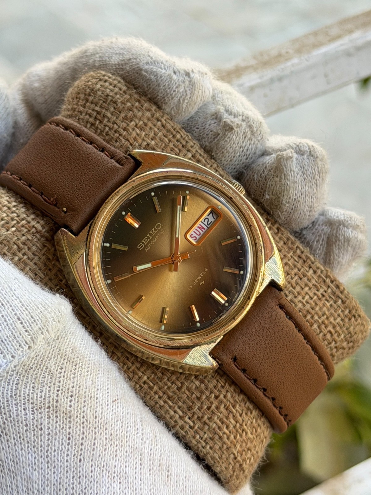 Seiko Vintage Automatic 17 Jewels Day Date Brown Sunburst Dial Gold Plated Men’s