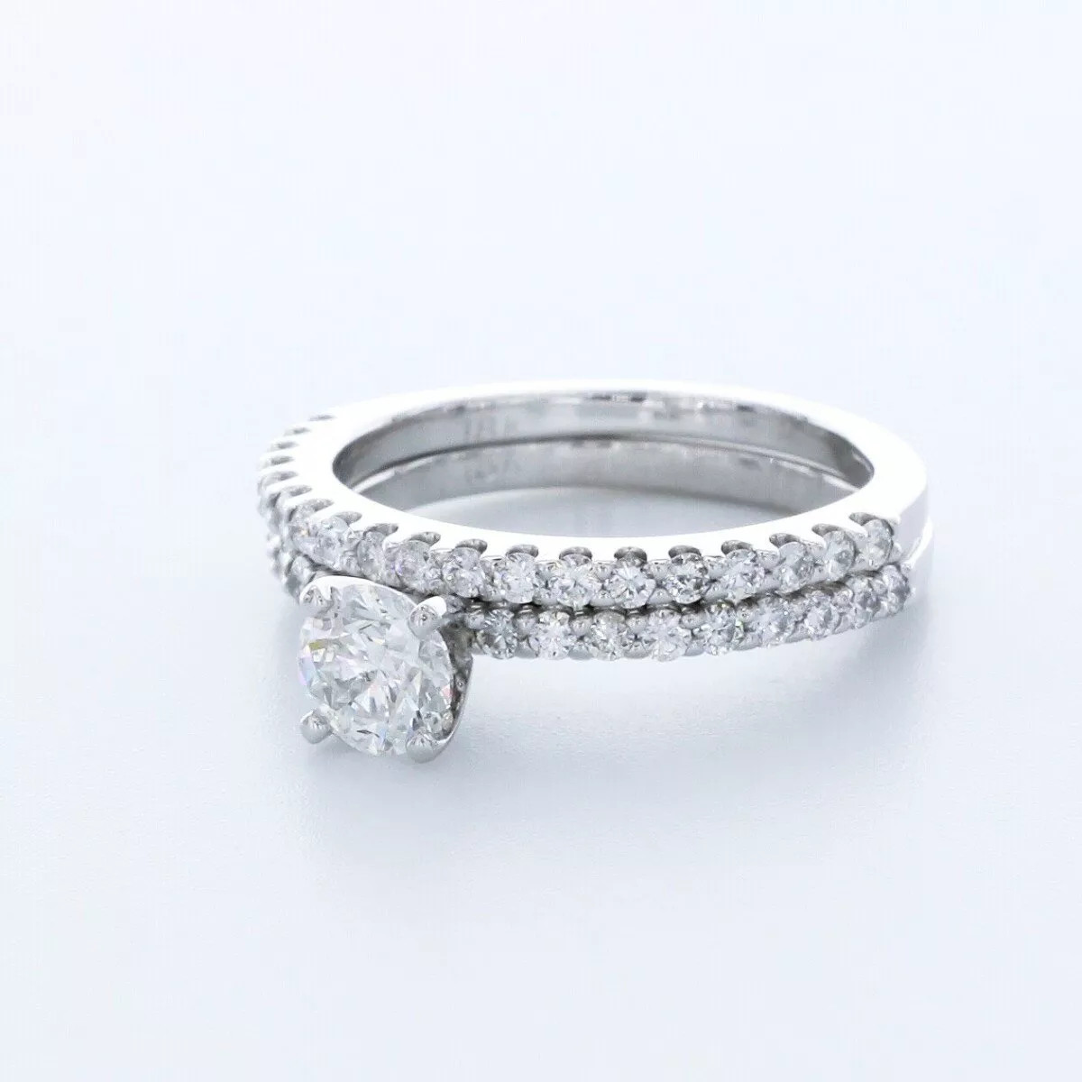 Engagement Ring 18K White Gold Classic Round 1.78 Carat Lab-Grown Diamond D VS2