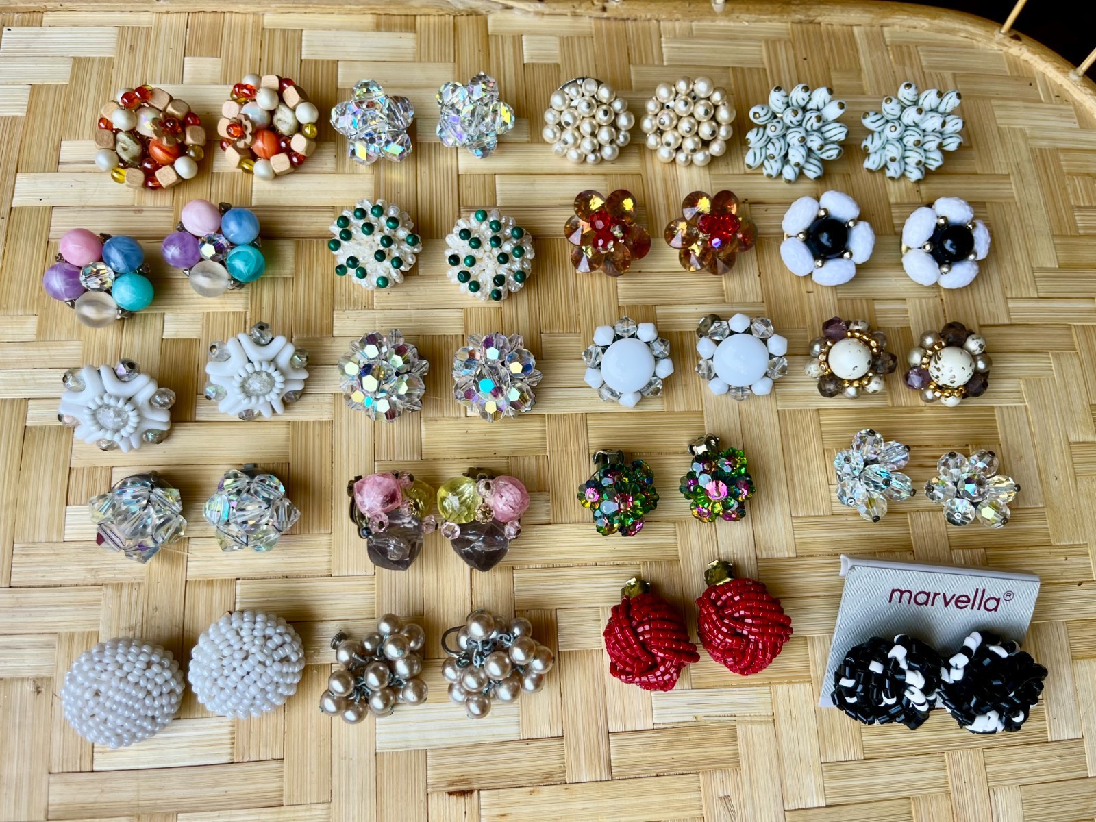 Lot 20 Pairs Vintage Clip On Cluster Earrings 2 Signed: Castlecliff, Cathe
