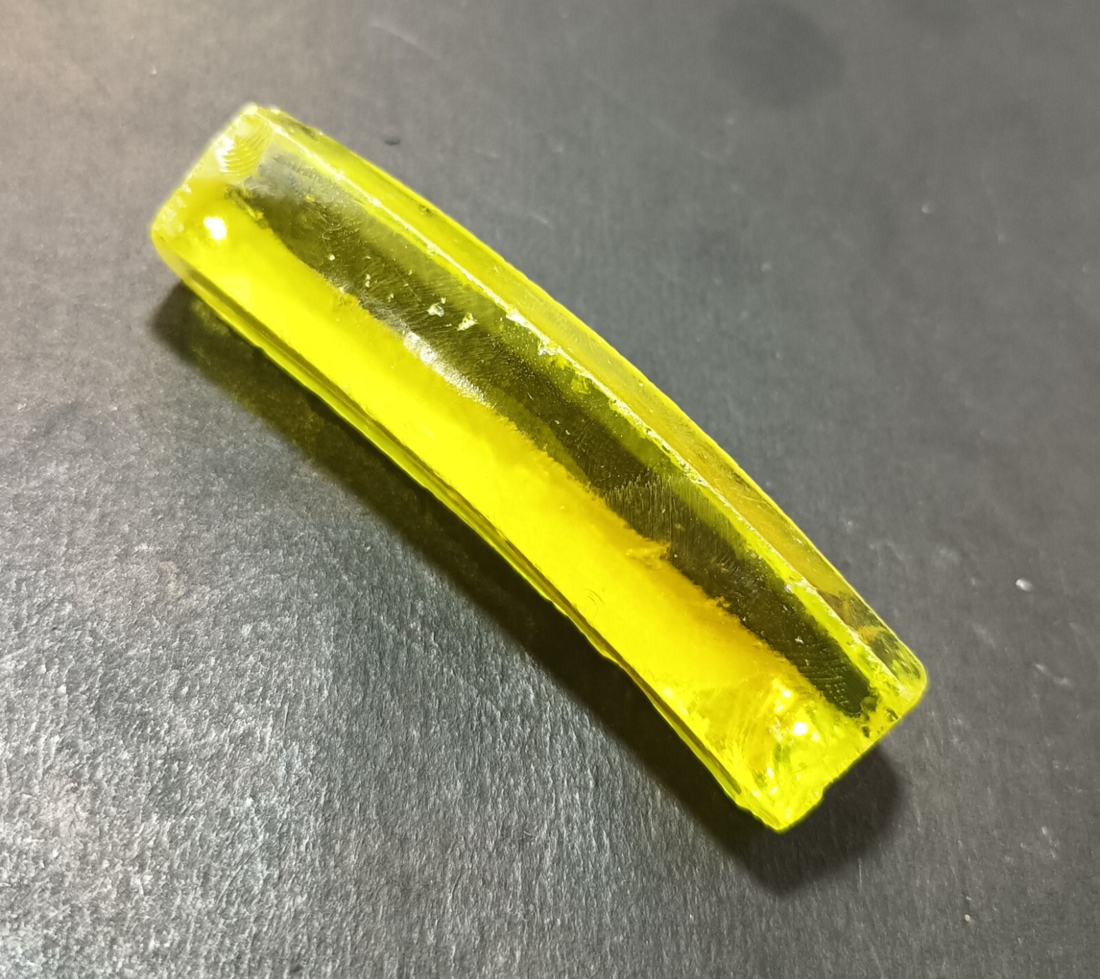 EGL Certified 500. 20 Ct NATURAL LEMON Zircon Rough Cambodian Loose GEMSTONE