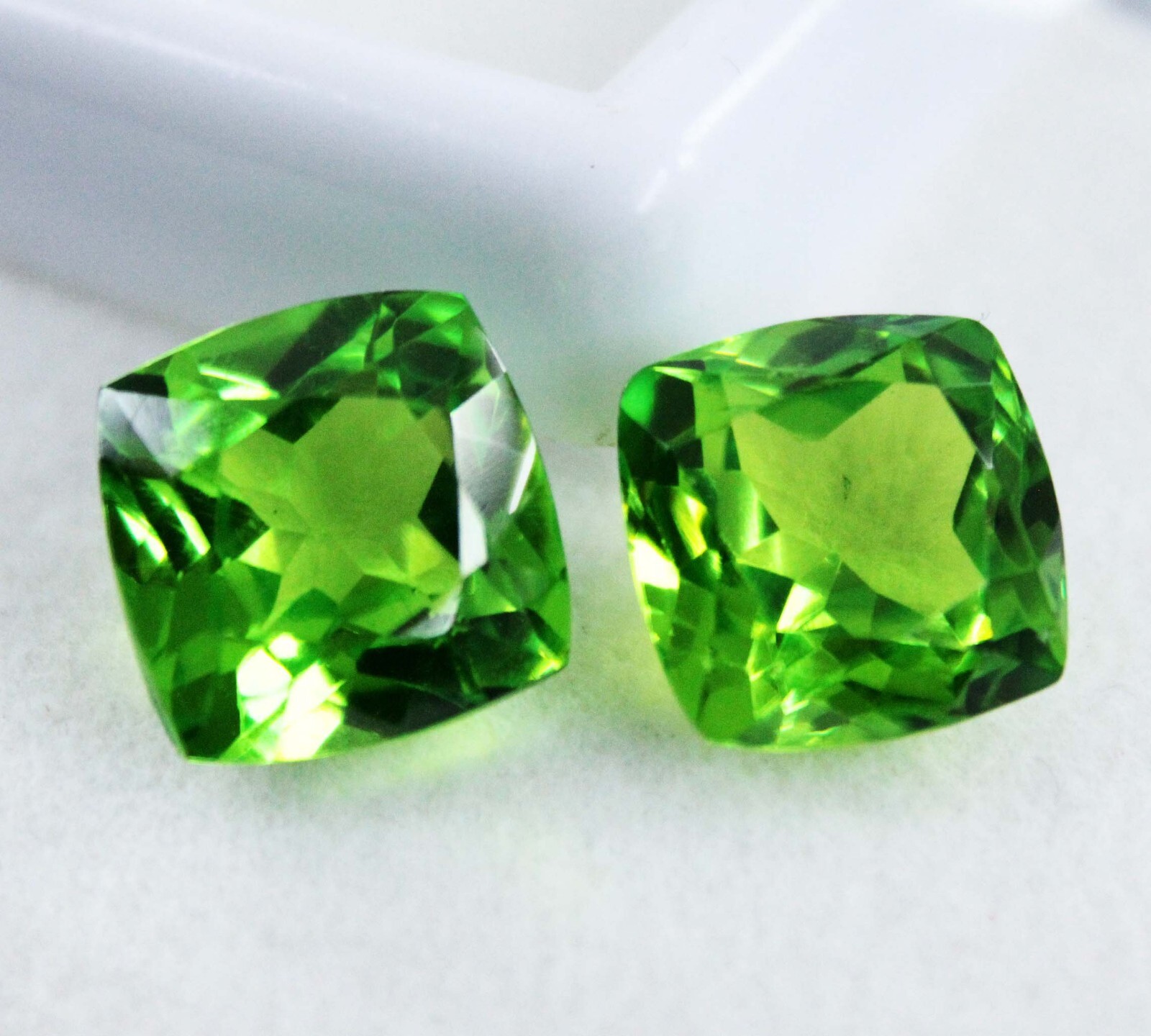 9.70 Ct Natural Green Peridot Cushion Shape CERTIFIED Rare Loose Gemstone