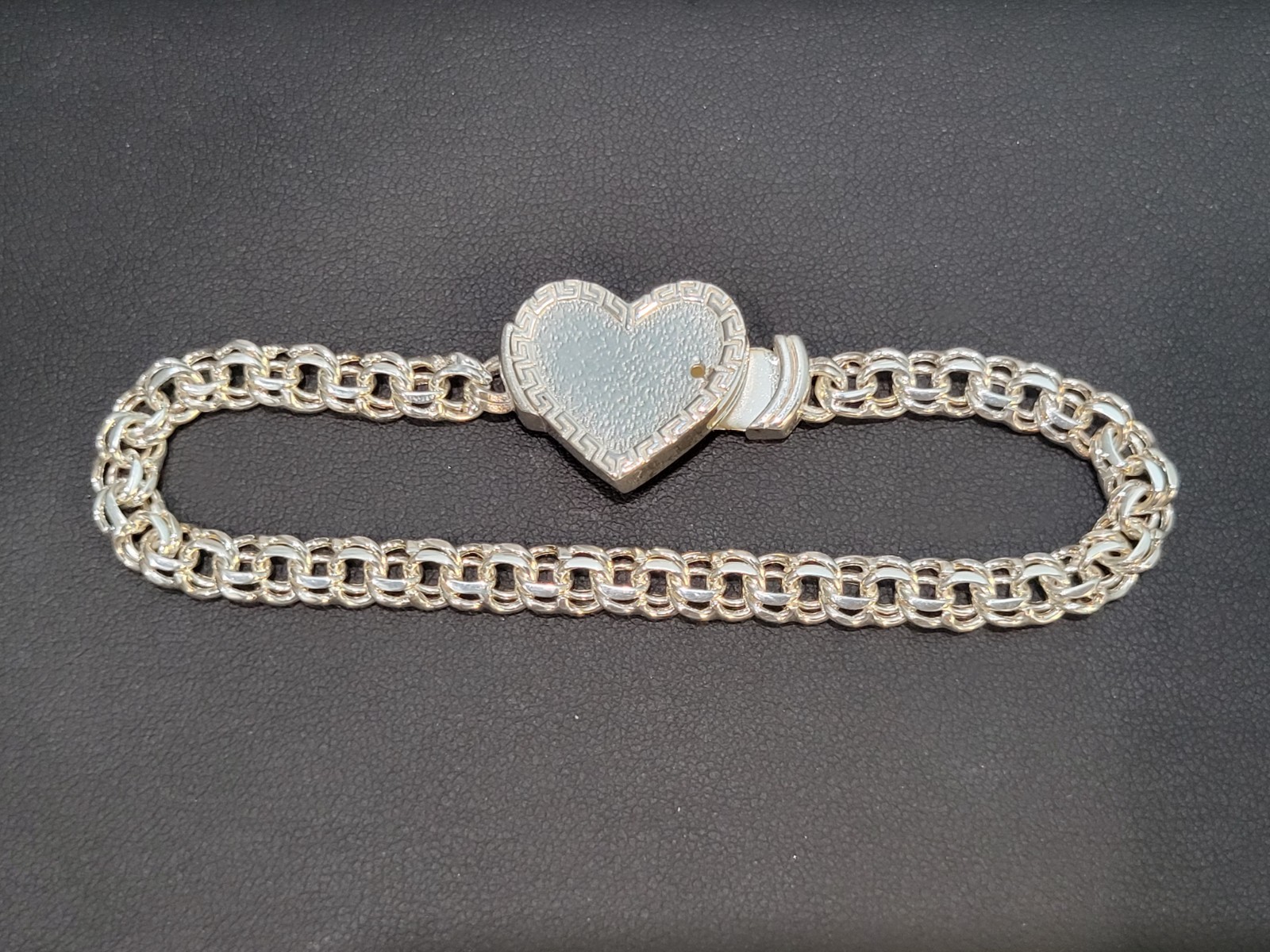 925 sterling silver Chino Link 8″ 6mm 19.58g Greek Heart Lock Bracelet Ladies!