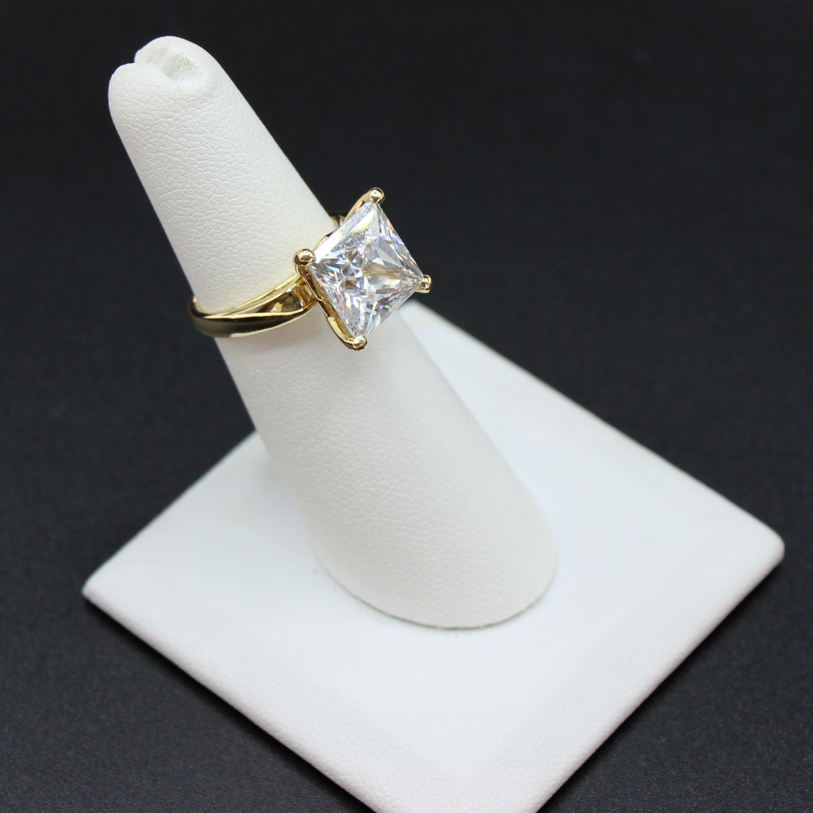 4 Carat Diamond Ring Engagement REAL 14k 6.80gm Man Made Wedding Vacation Size 5