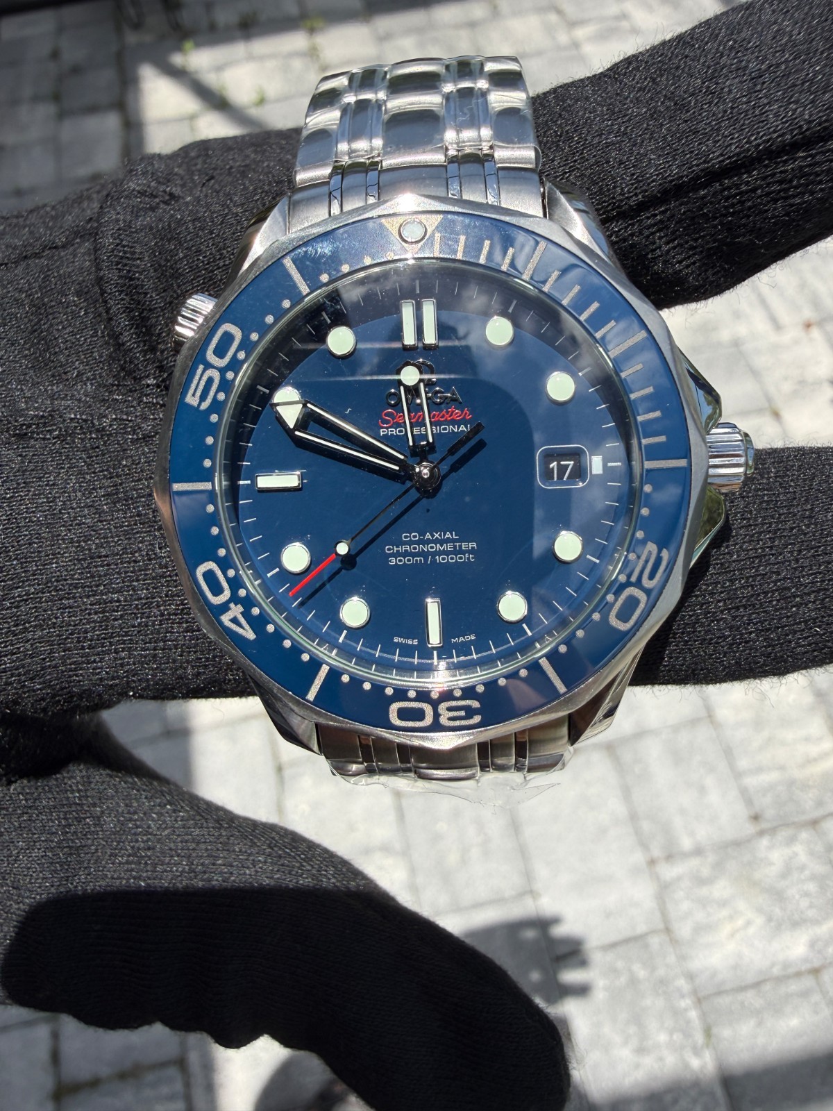 Omega Seamaster Diver 300M 212.30.41.20.03.001 41mm Steel Blue Dial Box Papers