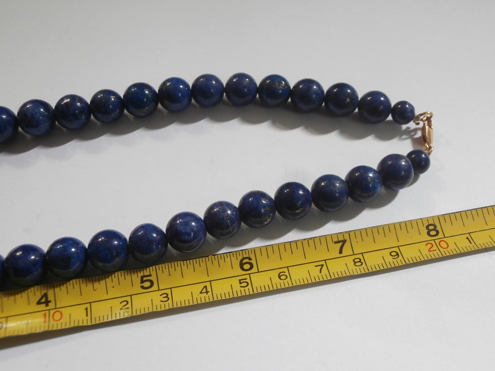 18k 750 Lapis Lazuli Beaded Necklace 7mm to 13mm Vintage 1970’s Not Scrap