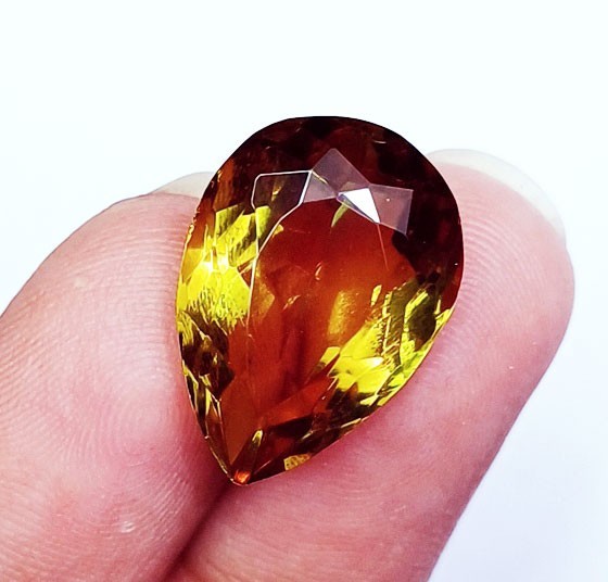 Alexandrite Color Change Pear Shape 9.60 Ct Certified Loose Gemstone