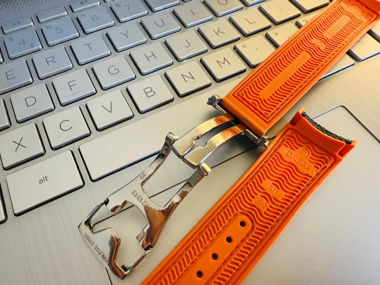 20mm Waterproof Rubber Nylon Watch Strap Replacement Orange Black