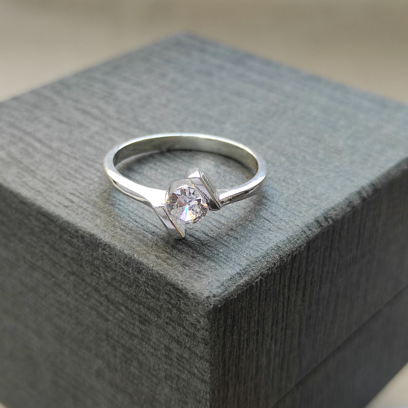 Amazing white simulant diamond ring | American diamond ring | Ring gift C6889