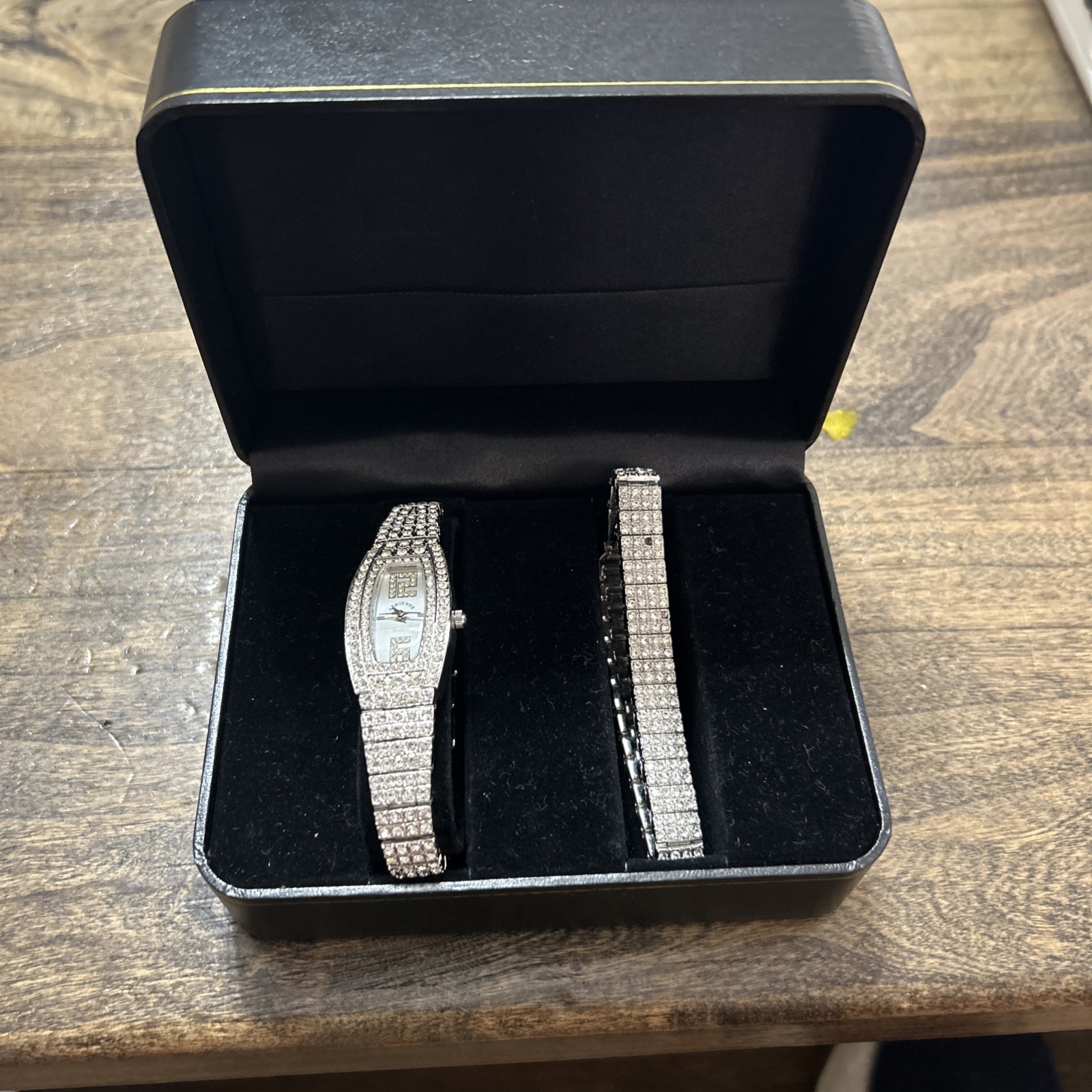 NEW Real Collectibles By Adrienne Faux Diamond Silver Tone Watch/Tennis Bracelet