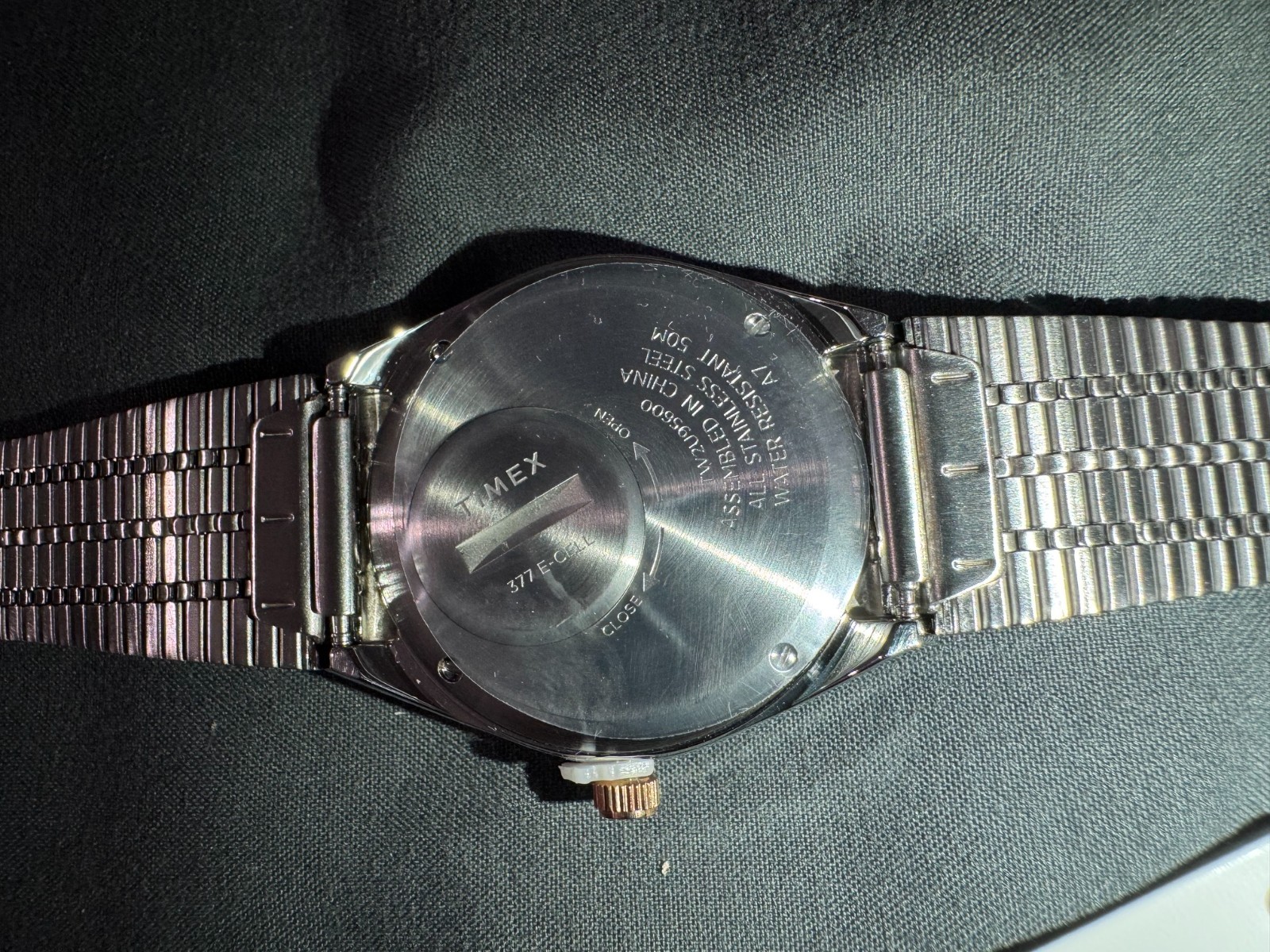 Timex Q 36mm Women’s Watch TW2U95600VQ Silver/Rose Gold Mesh – NIB with Papers
