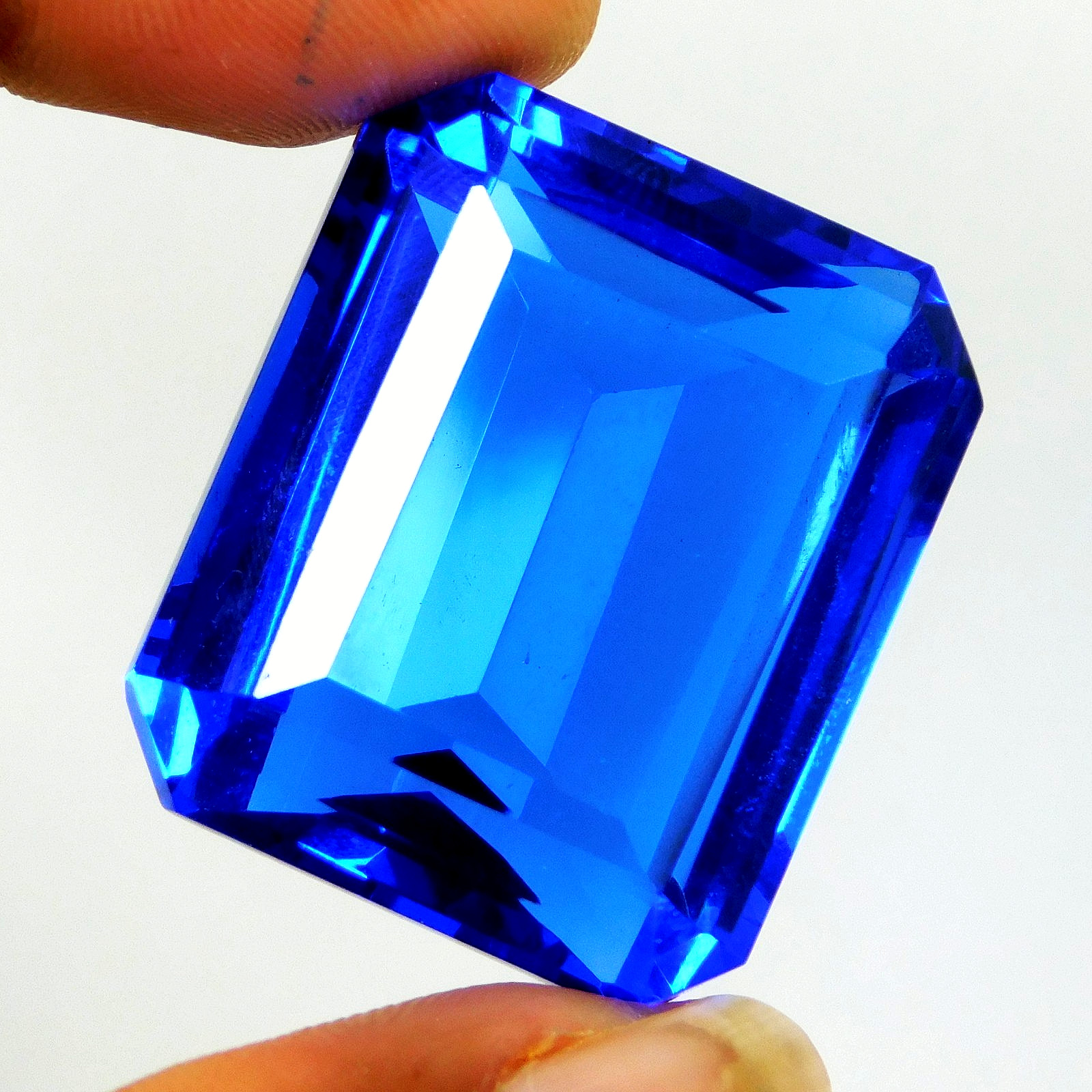 Certified 106.50 Ct Natural Blue Tanzanite AAA+ Grade Stunning Loose Gemstone