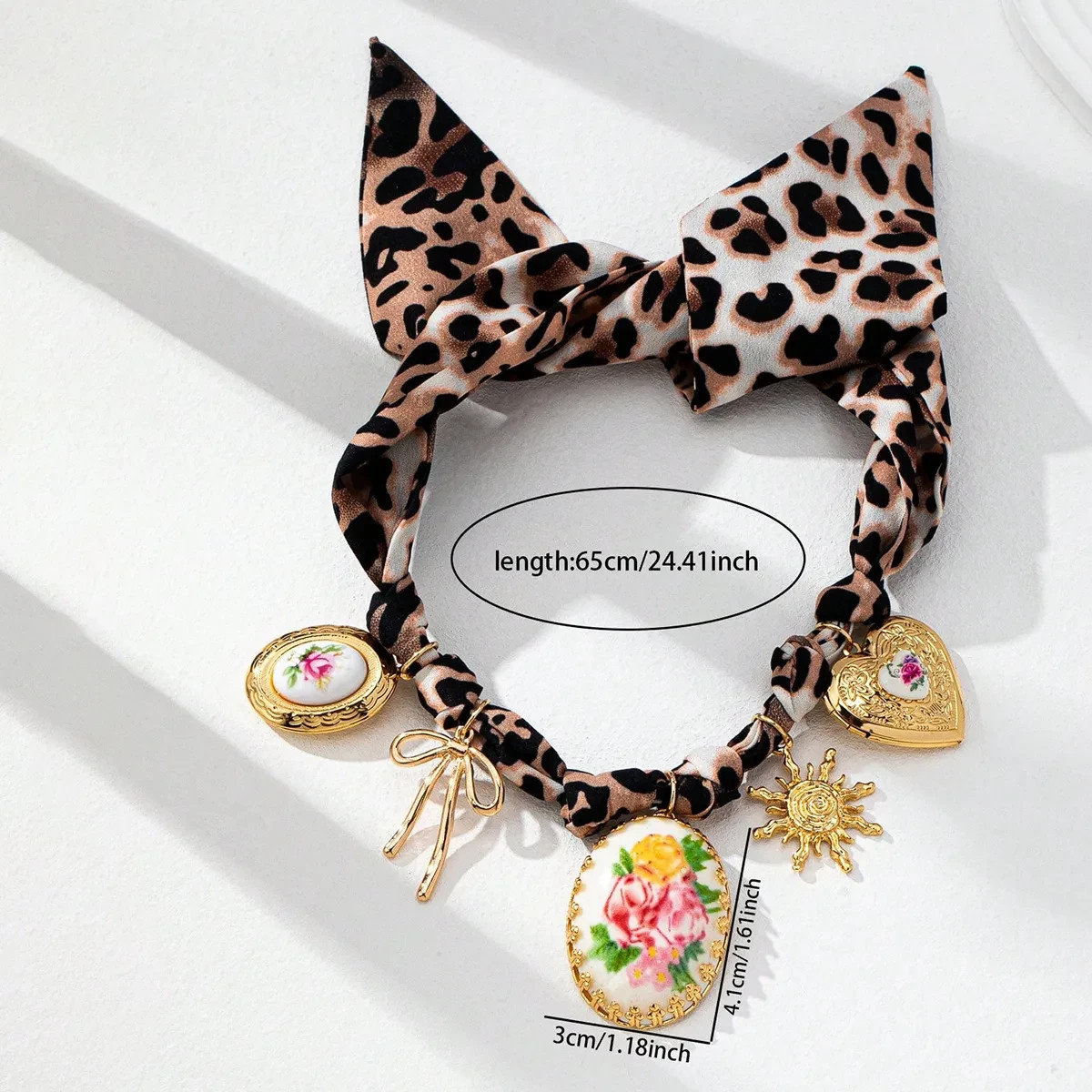 Coquette Floral Charm Necklace Vintage Gold Ribbon Statement Romantic Aesthetic