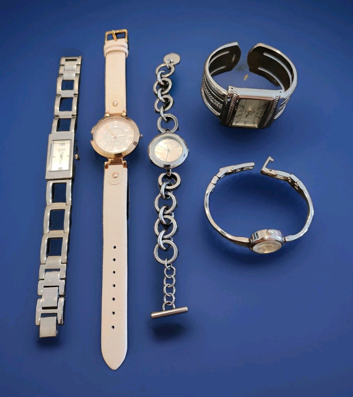 Lot 5 Women’s Fashion Watches DKNY Nine West Premier Designs – Needs Batteries