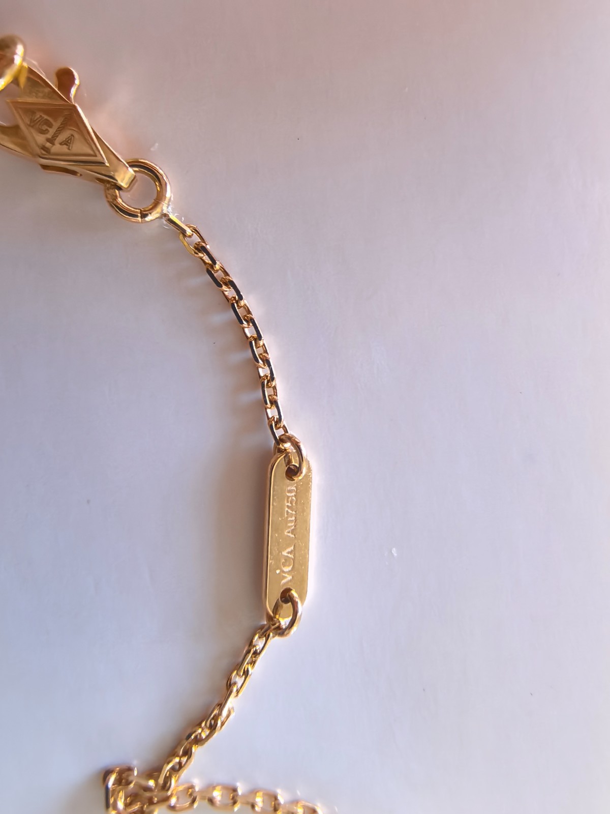 Van Cleef & Arpels Sweet Alhambra Pendant Necklace Yellow Gold Mother of Pearl