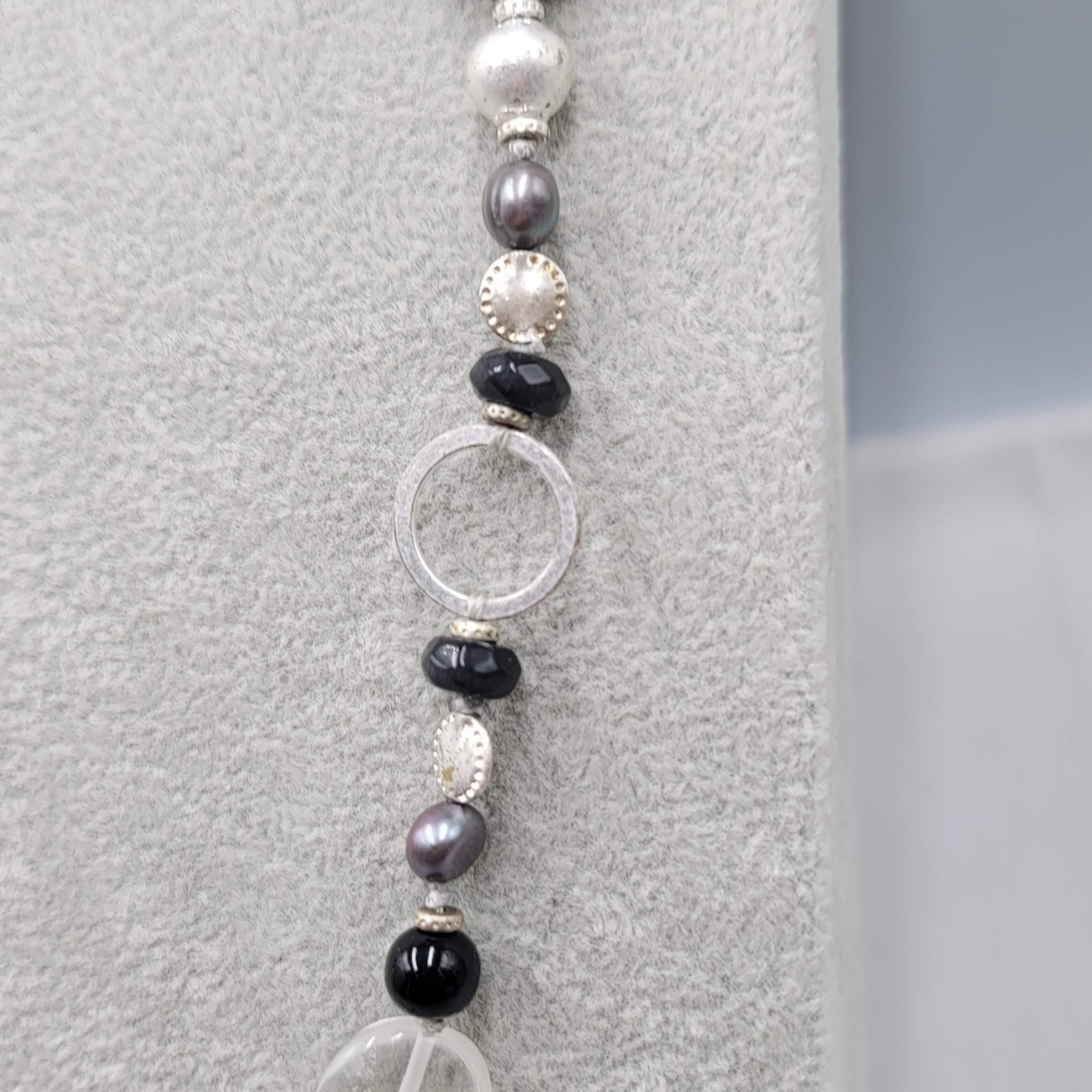 Black Gray White Beaded Necklace Silver tone Links Long 30 in