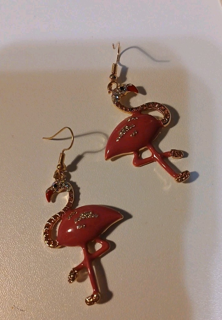 Flamingo Dark Pink Enamel And Rinestone Dangle Earrings Goldtone On Hooksl