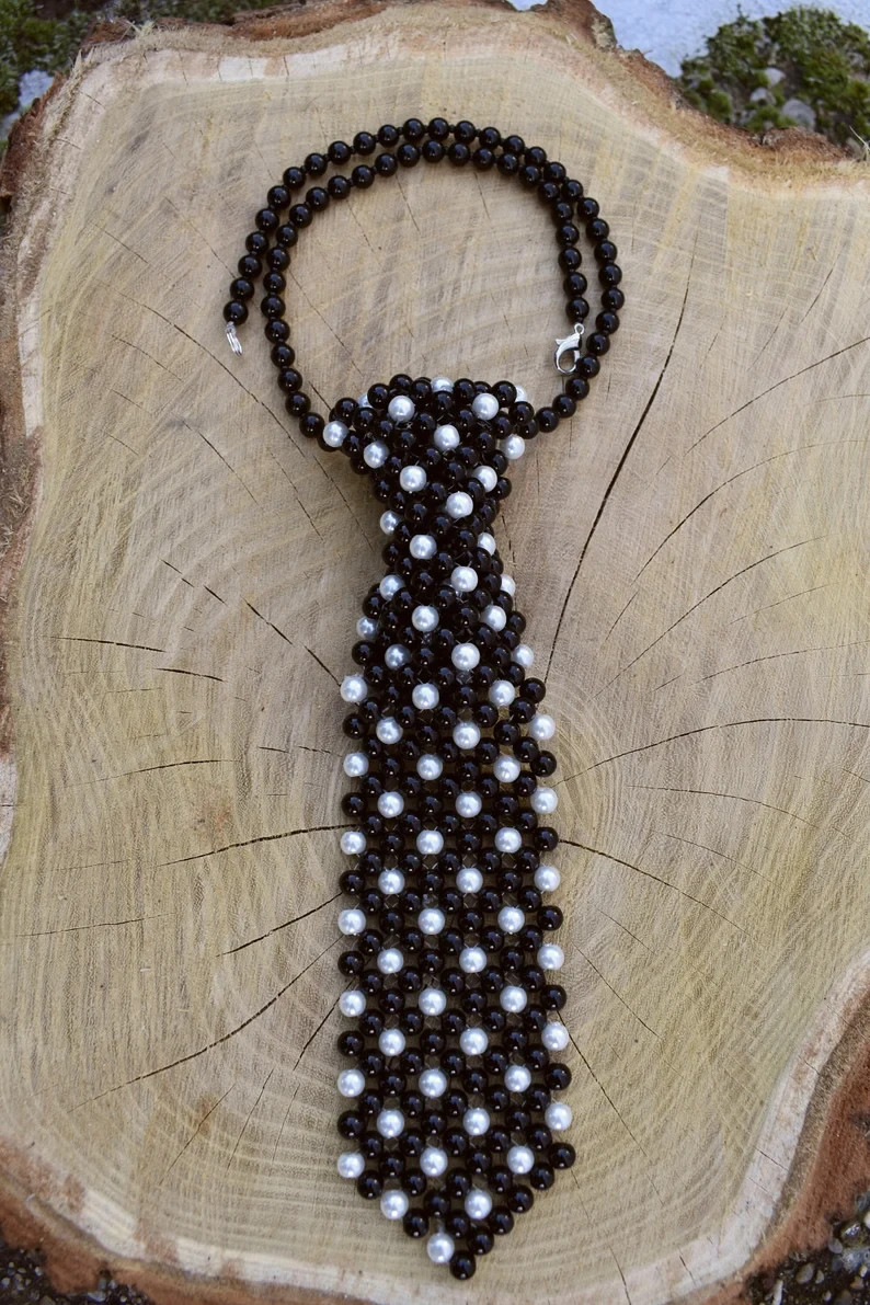 Elegante Perlen Krawattenkette Damen – Handgefertigte Halskette Collier Schmuck