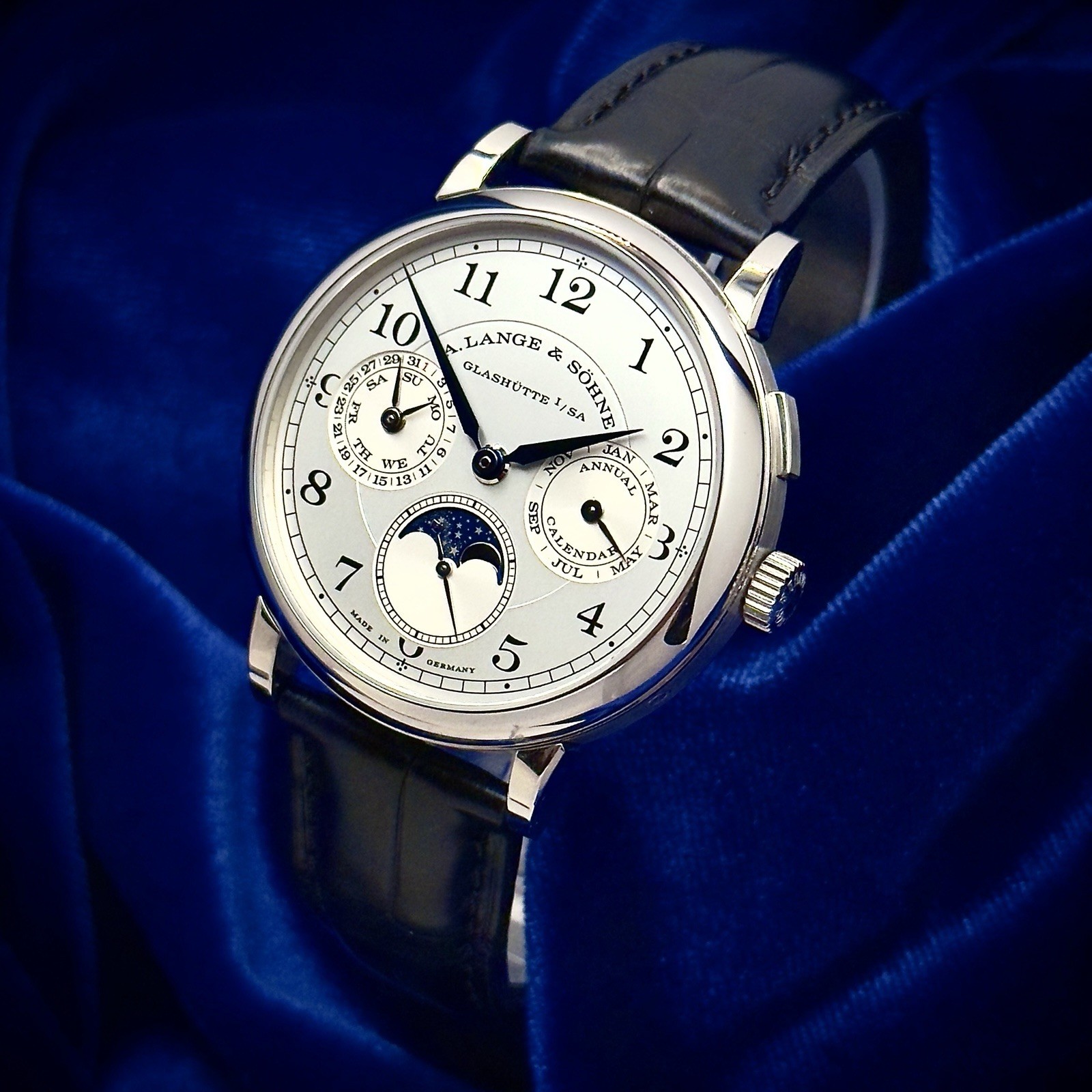 A. Lange & Sohne 1815 Annual Calendar 238.026 White Gold 40mm Box & Papers 2022