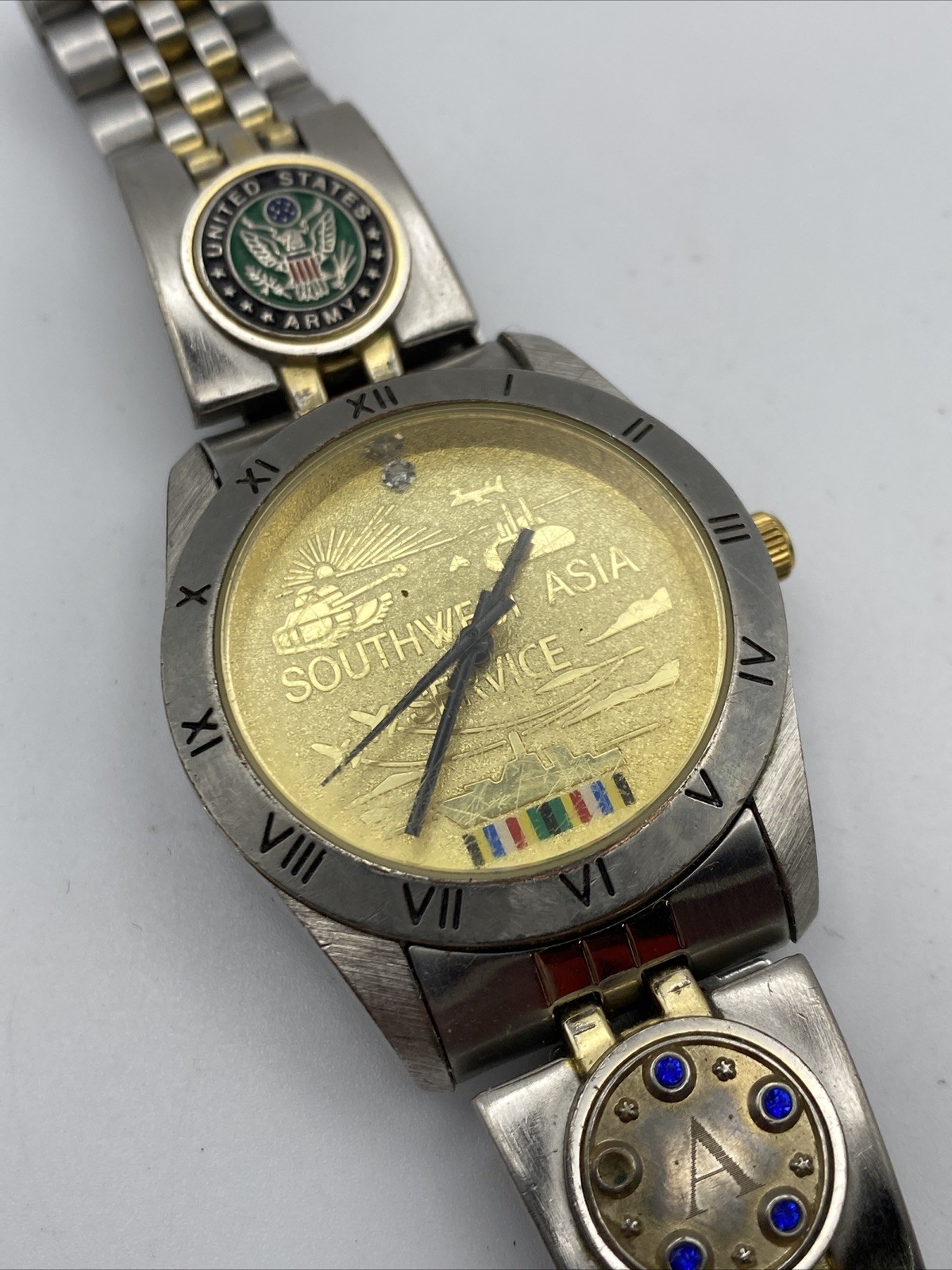 Men’s Vintage Army Southwest Asia Service Watch Two Tone 35mm New Battery 8.5”