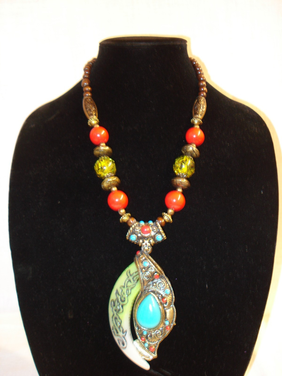 LARGE VINTAGE MULTICOLOR ARTSY BOHO STATEMENT NECKLACE ART TO WEAR JEWELRY
