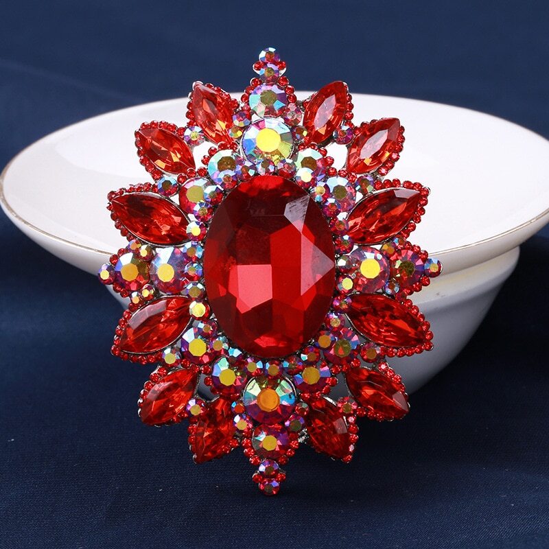 Women Crystal Rhinestone Brooches Badges Pins Vintage Party Banquet Jewelry Gift