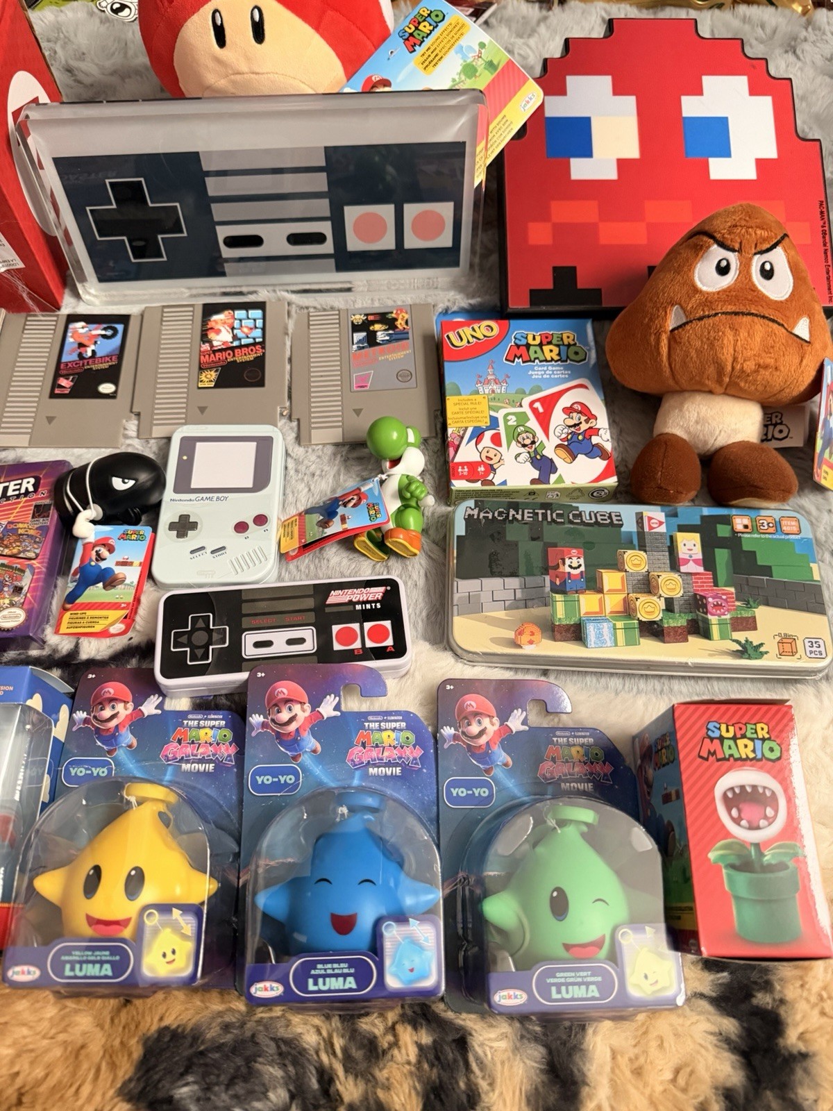 Mario 80s Nintendo Video Game, Coaster, Plush,NES, Gameboy, toy Story, Lot Of 24