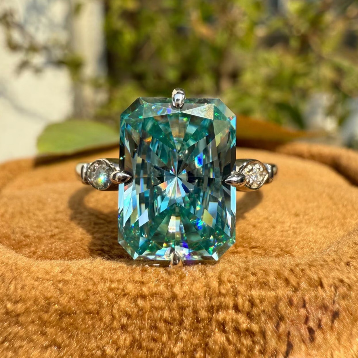 925 Silver, Blue Diamond Ring with Accents, Rare 14.30 Ct Certified Treated
