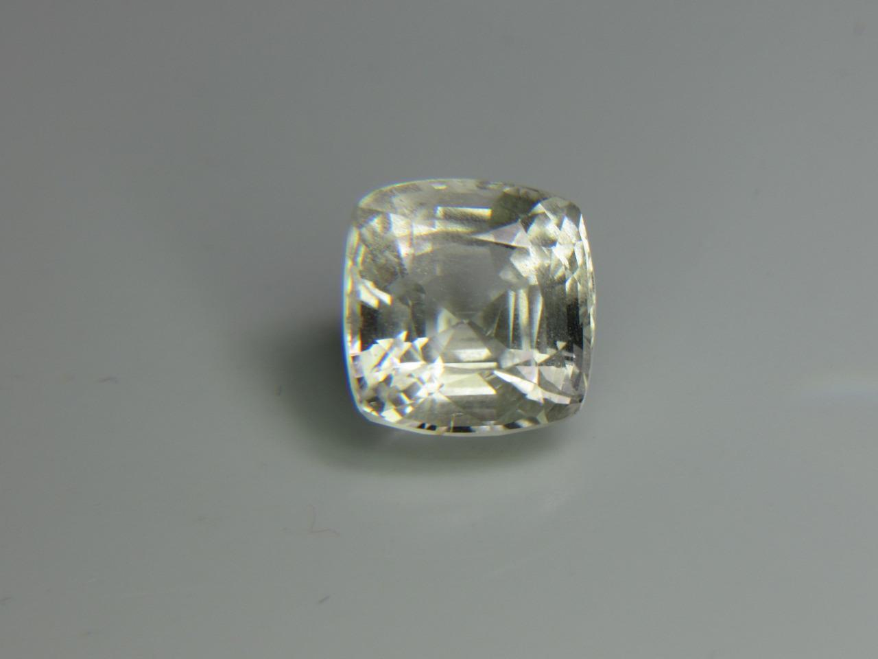 9.65CT VS STUNNING NATURAL UNTREATED WHITE / COLORLESS MYANMAR BURMA TOPAZ