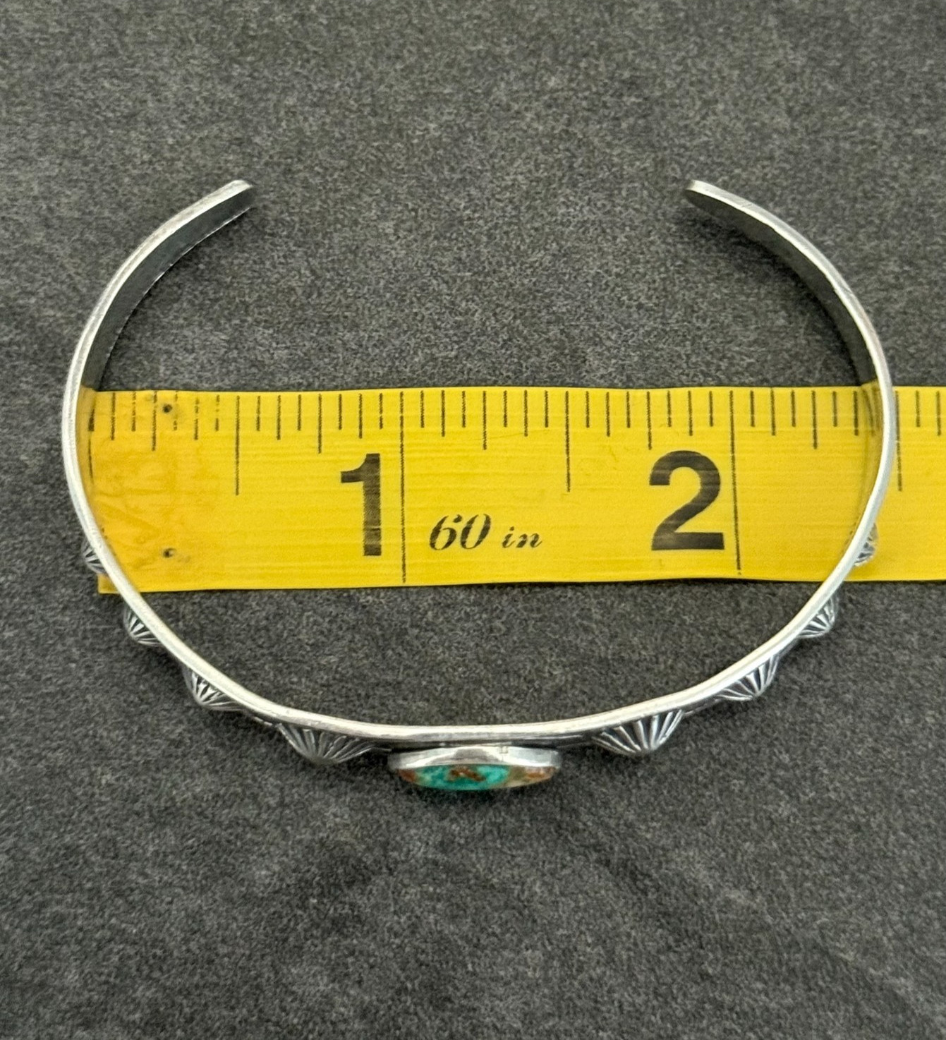 Vintage FRED HARVEY ERA Navajo Turquoise FLUTED BUTTONS Silver Bracelet 6.5in