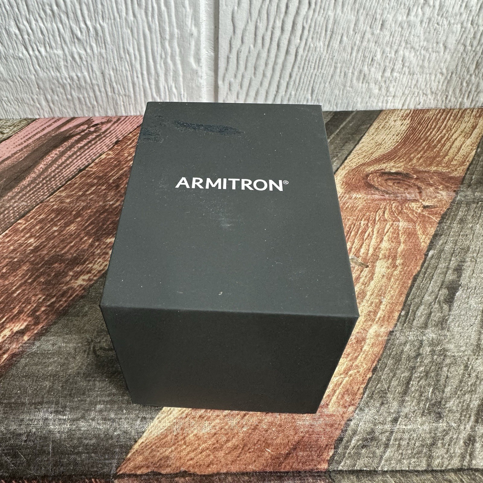WOMEN’S STAINLESS STEEL WATCH ARMITRON 75/5381MPSVST WITH BRACELET.