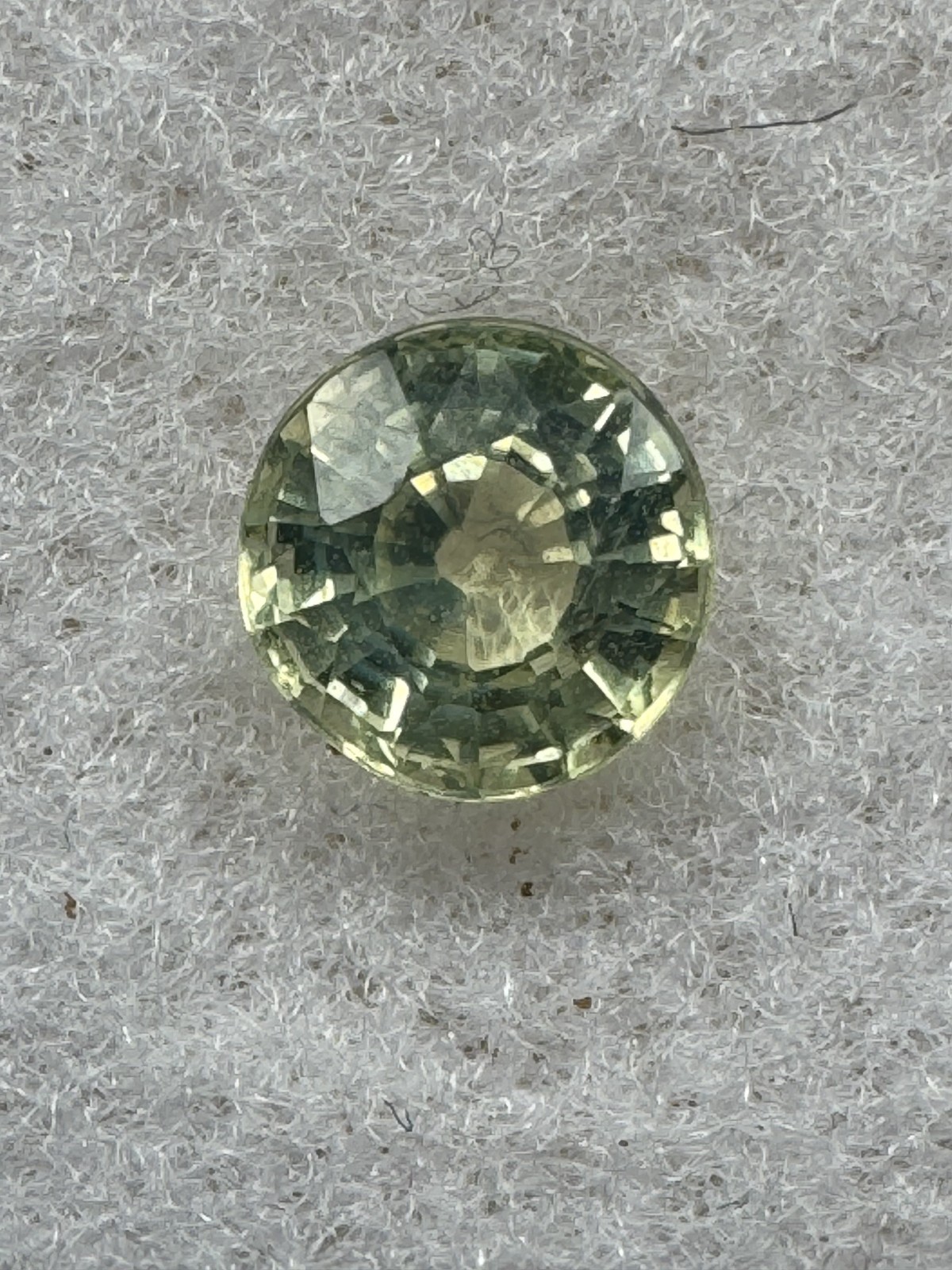 Lemon Green CHRYSOBERYL, 0.77 Carat, 5 mm, Round, Clean. Natural Gemstone #240