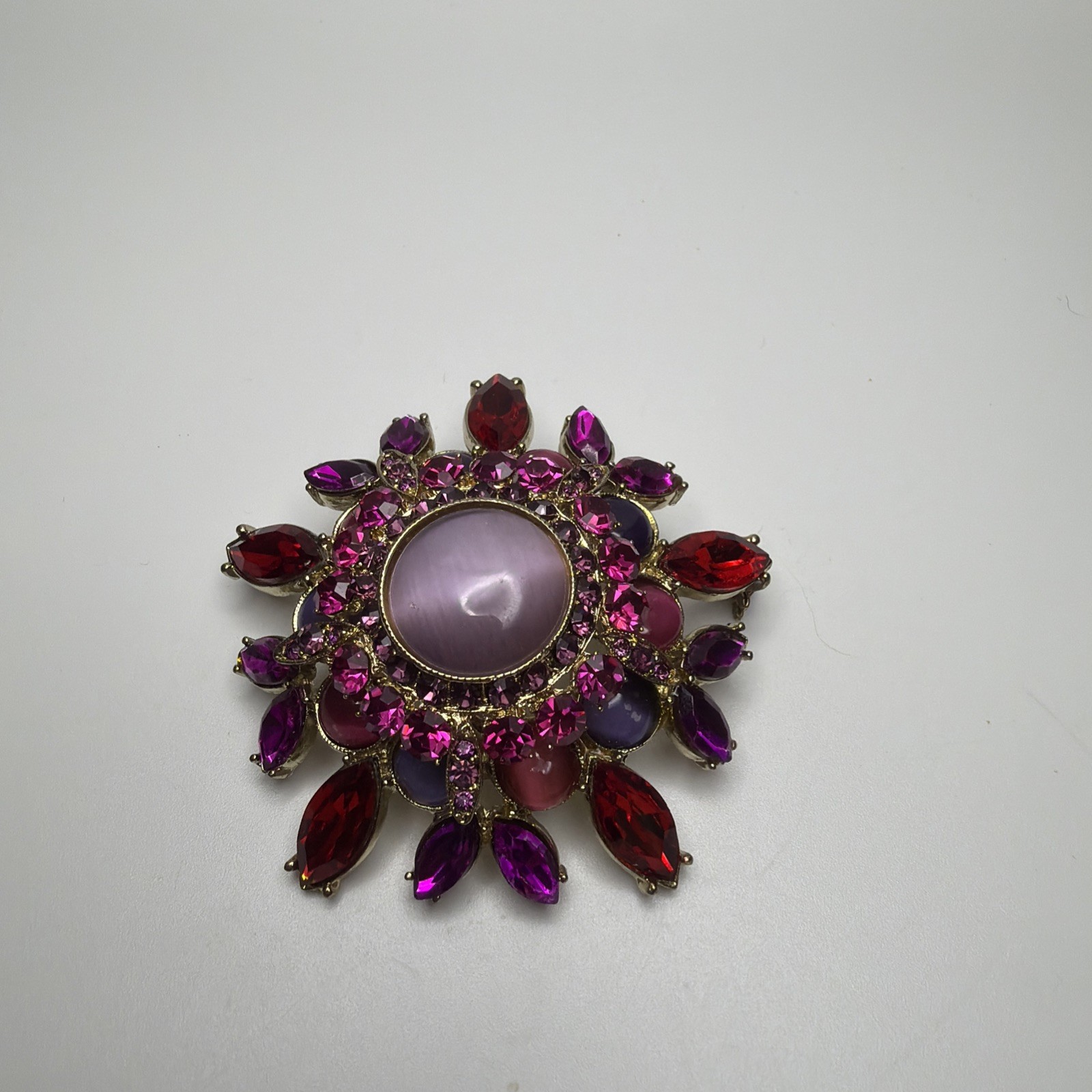 Purple Red Pink Gold Pillow Top Brooch Pin Prong Set Stones w Cabochon in Middle