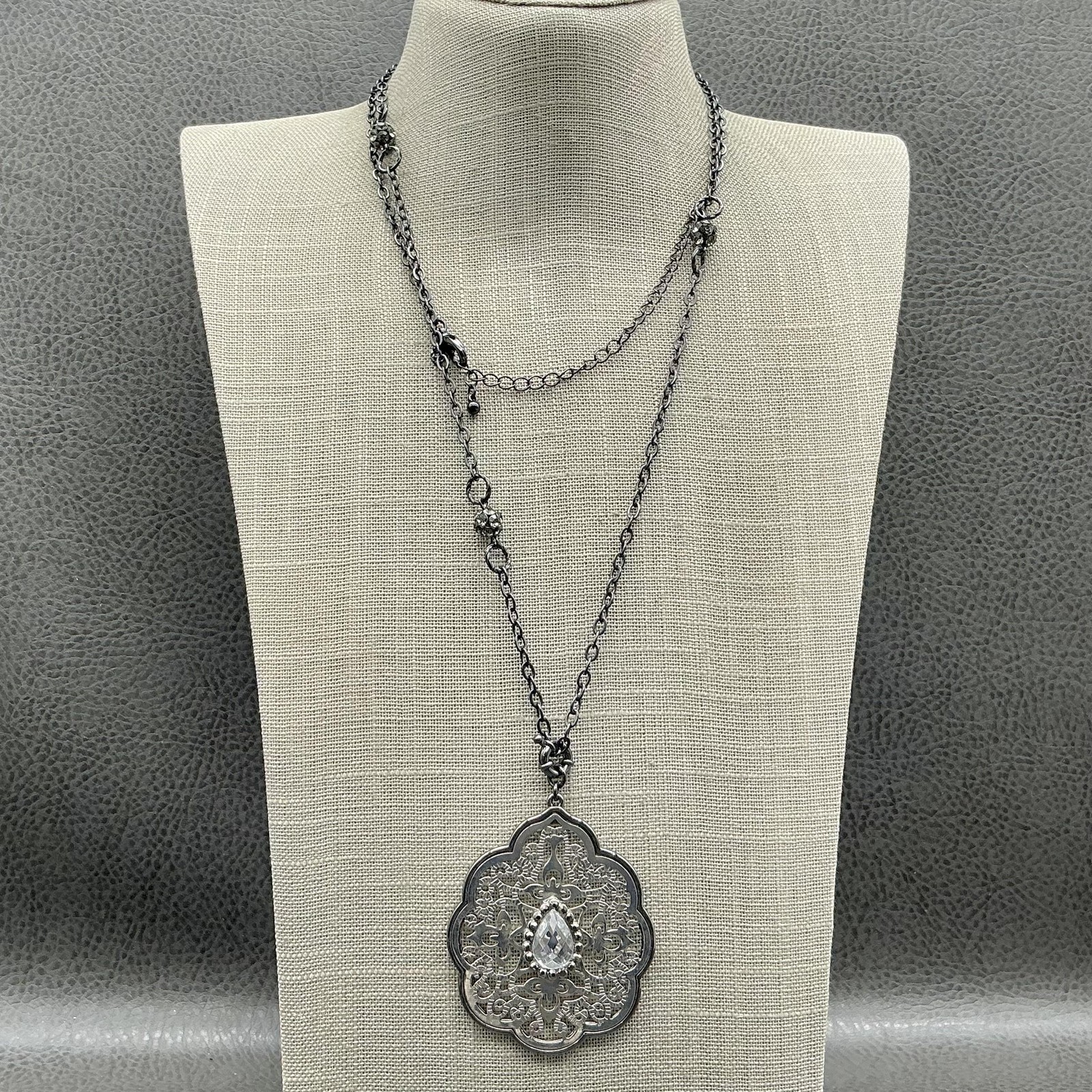 Premier Designs Necklace Silver Tone Crystal Clover Pendant Station Long Chain