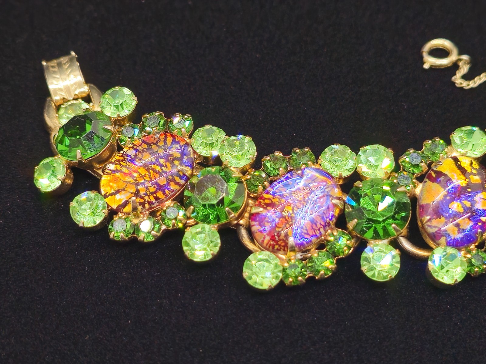 Vtg JULIANA D&E Foiled Dichroic Glass Green Rhinestone Bracelet