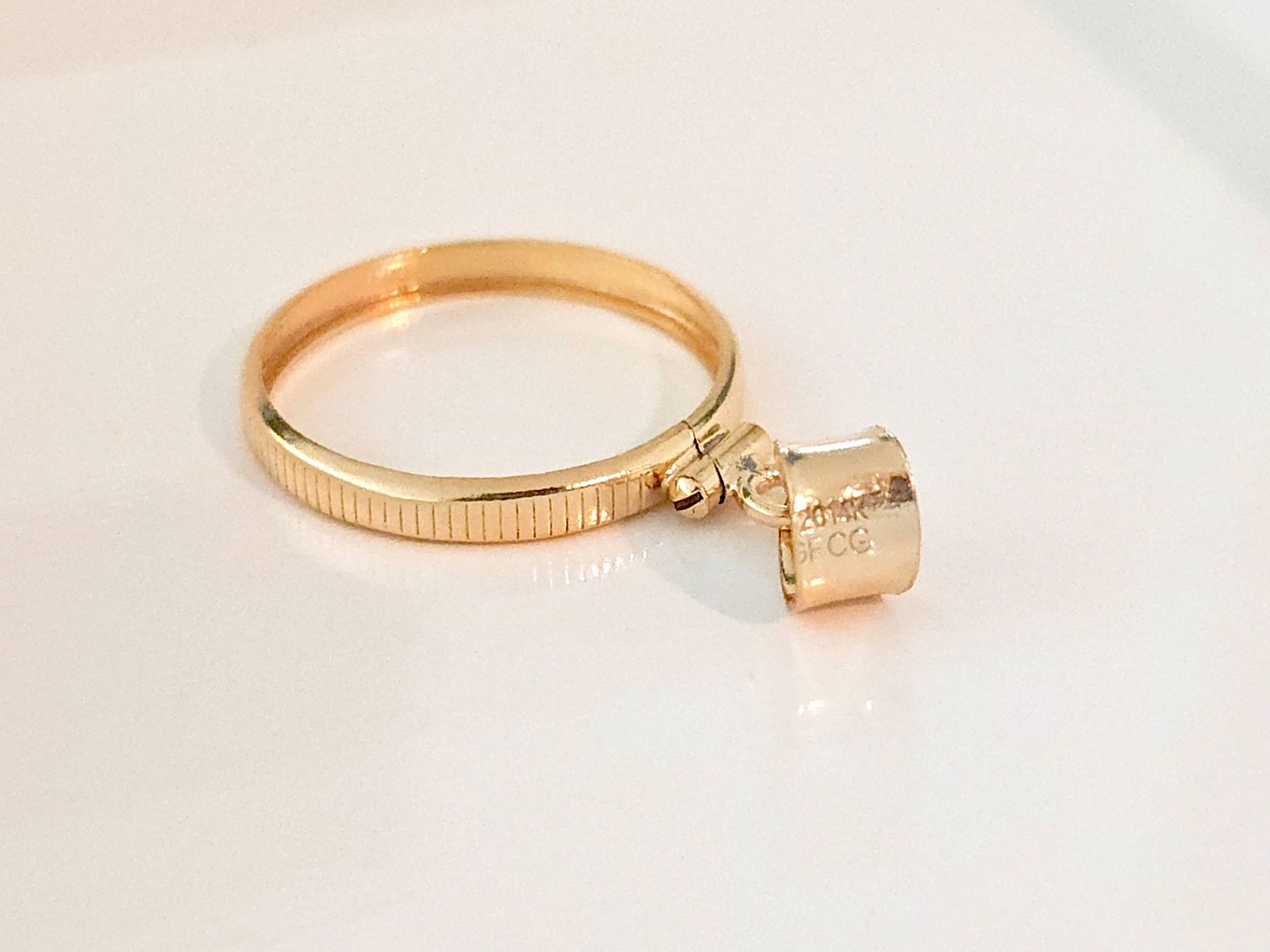 14K Gold Filled Screw Top Coin Edge Bezel for 21mm Nickel 5 Cent Coins