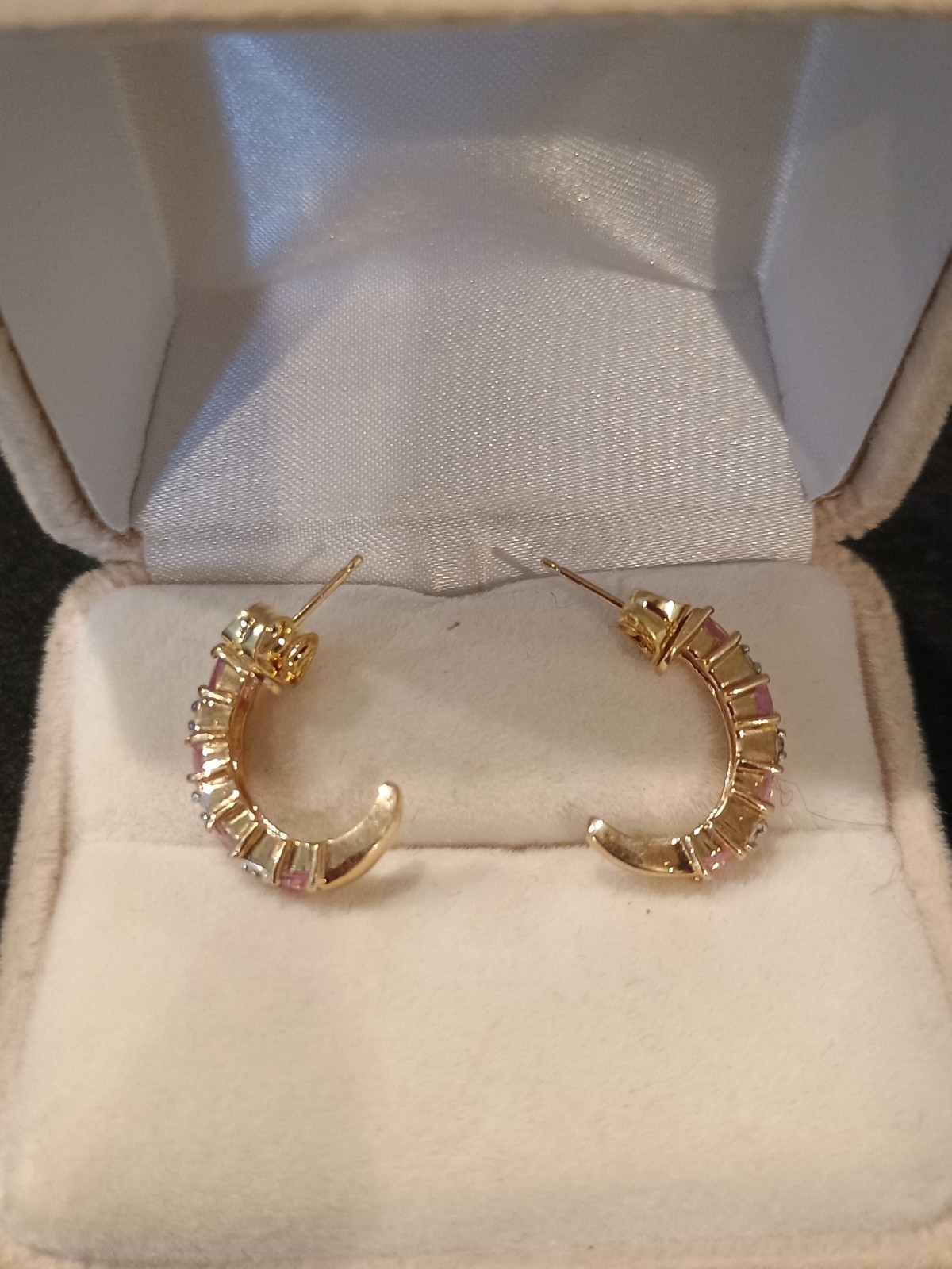 ALWAND VAHAN 10K YELLOW GOLD PINK SAPPHIRE DIAMOND J HOOK EARRINGS 2.4 GRAMS