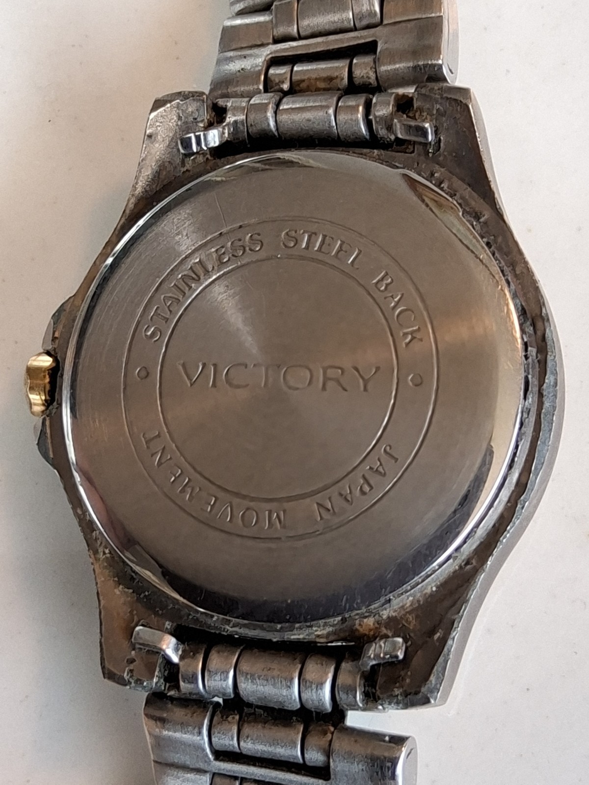 Vintage victory wristwatch goldtone stainless steel Japan movement Untested