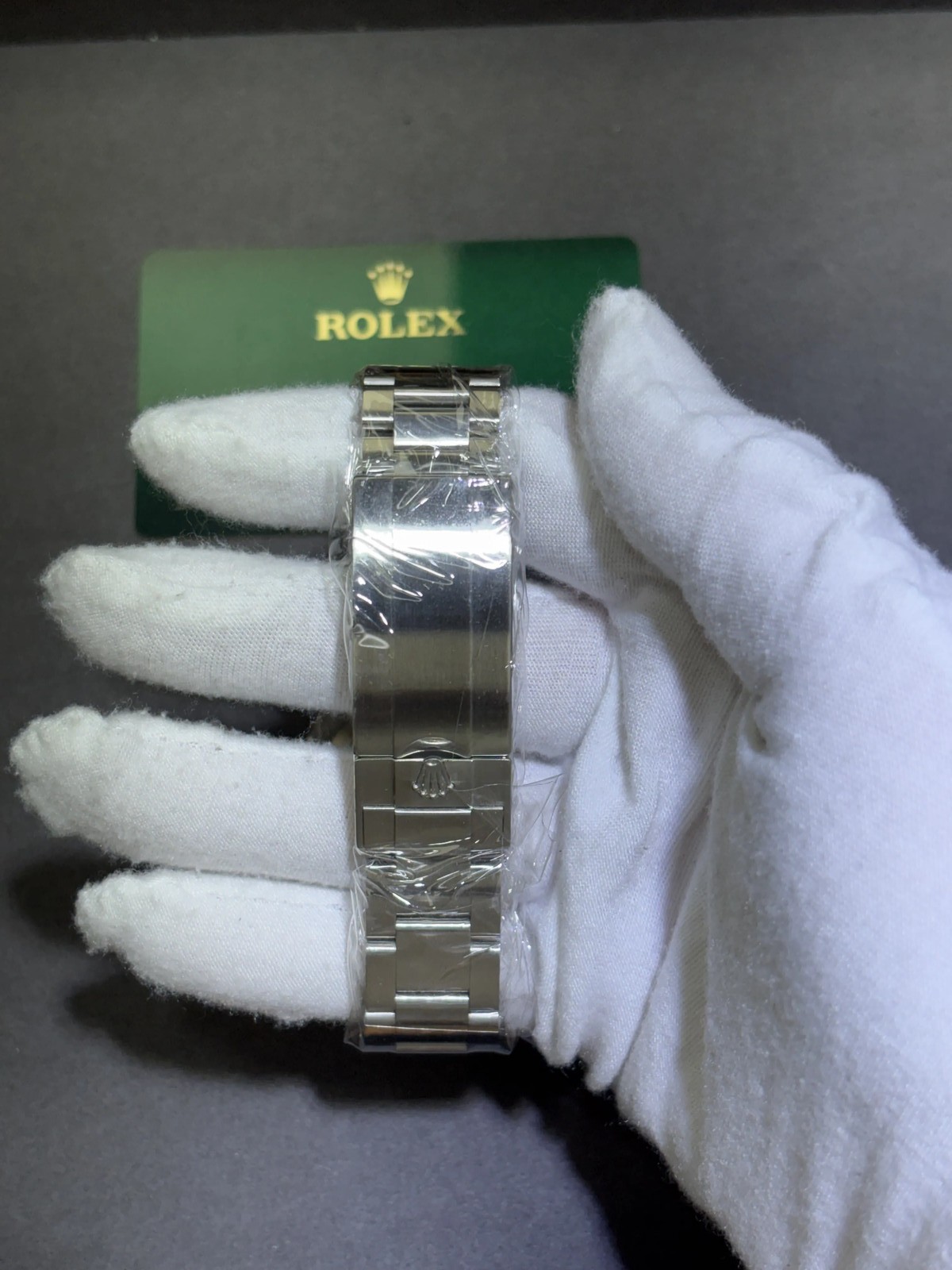 Rolex Submariner Black Dial on Oyster 126610LV Card 2024