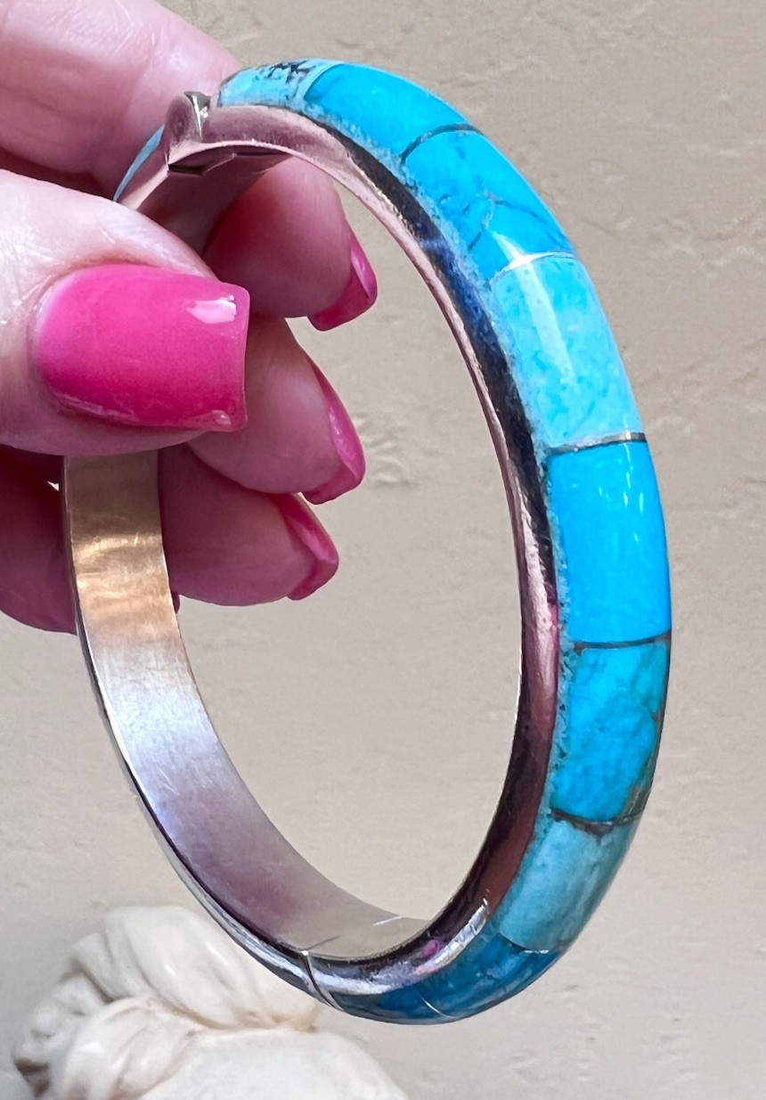 LOVELY Jay King, Desert Rose Trading Sterling Silver & Turquoise Inlay Bracelet