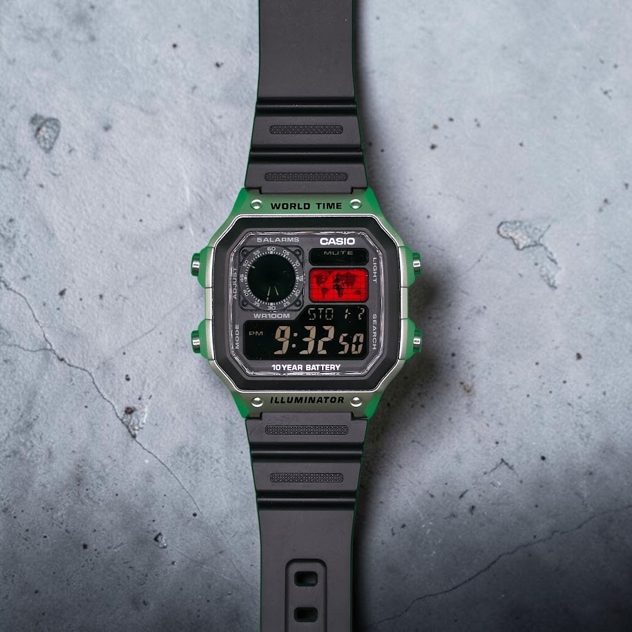 CASIO AE-1200WHD. Royale Watch Mod. Negative Display. RED World Map