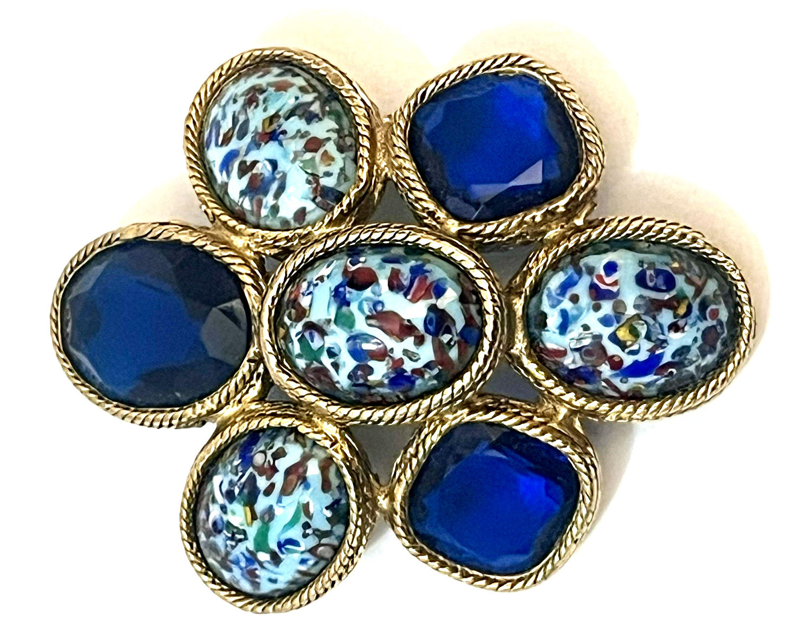 Domed Cabochon Brooch Swirled Speckled Glass Vintage Not Signed Estate Jewelry