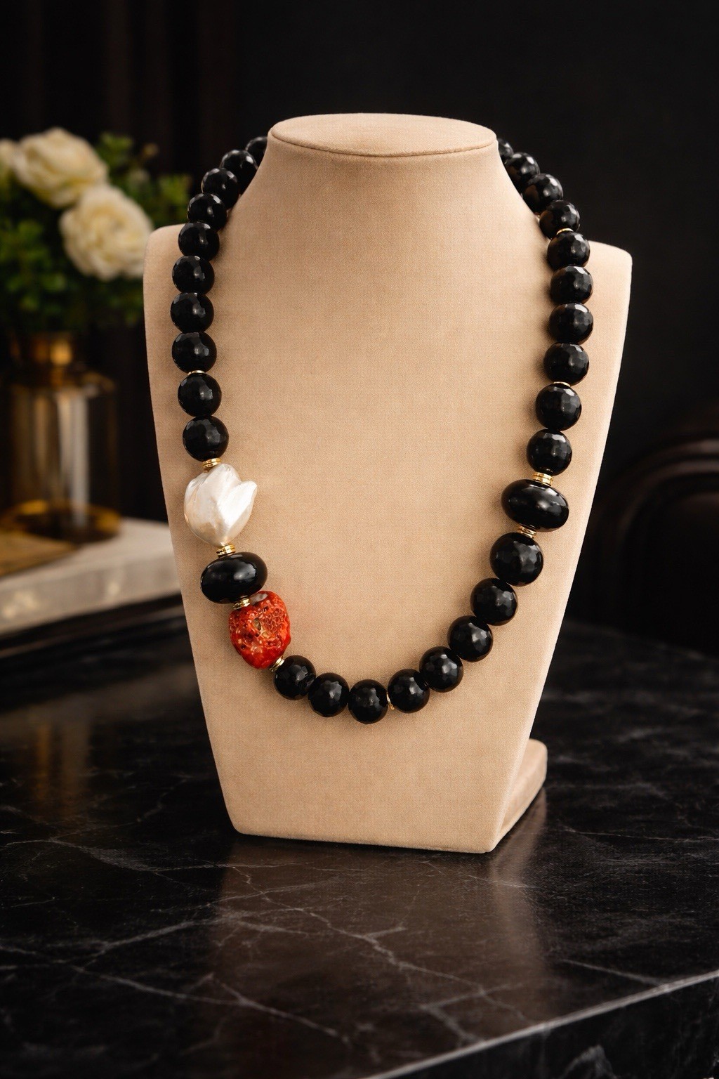 CORAL AND ONYX NECKLACE – “BLACK MEDITERRANEAN” WITH PEARL