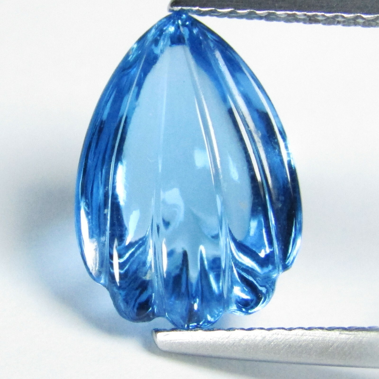 6.45Cts Genuine Natural Swiss Blue Topaz shield Shape Carving Loose Gem