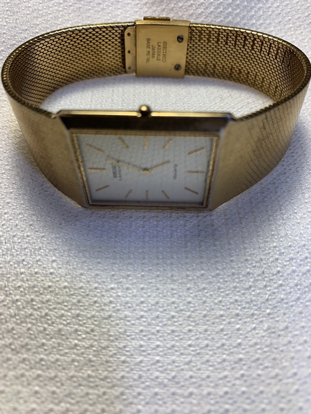 Men’s Vintage 1983 Ultra Slim Watch SEIKO LASSALE 6730-5049. Midsize. In BOX