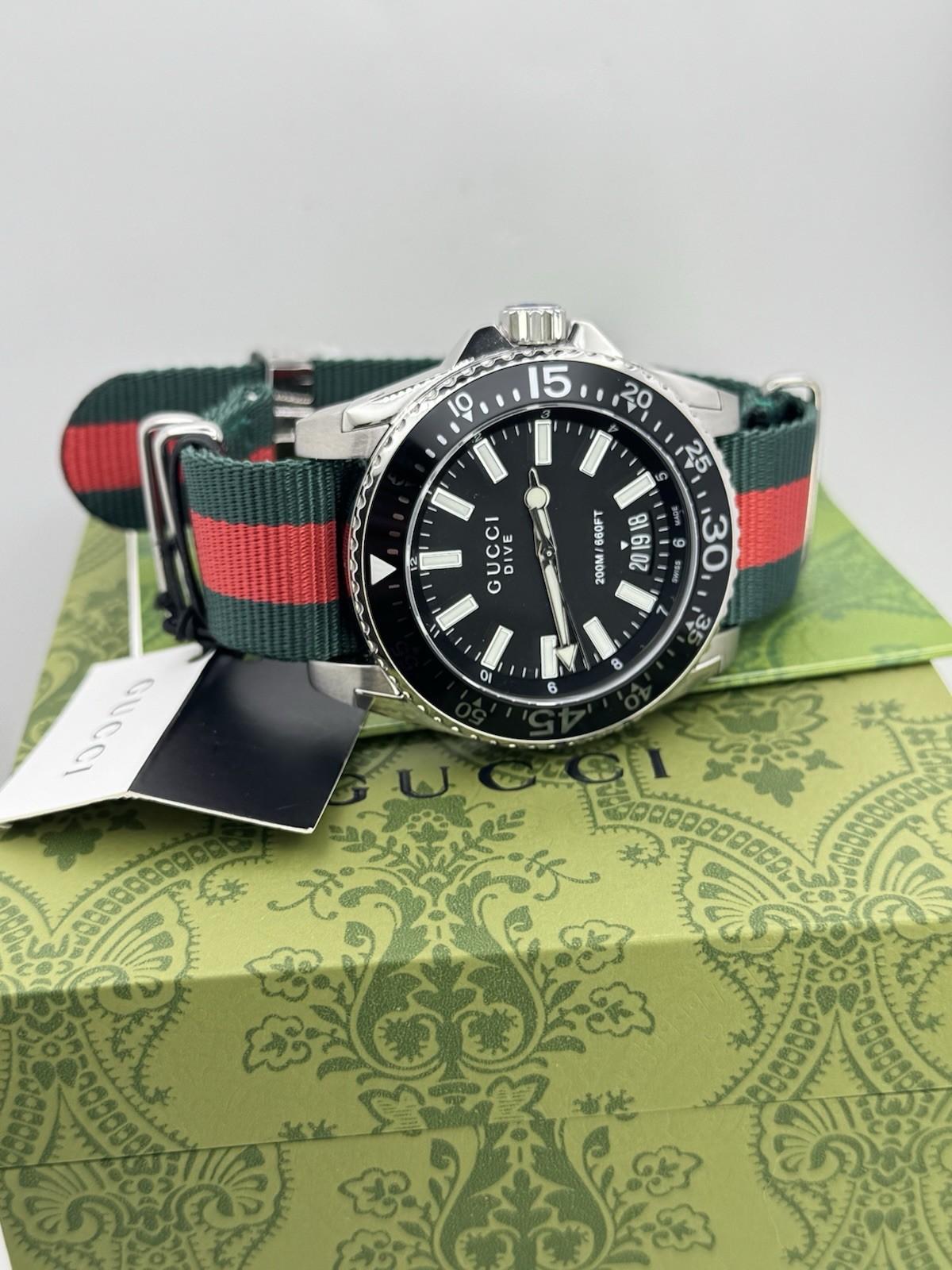GUCCI YA136206 Dive Black Dial Red and Green Nylon Men’s Watch
