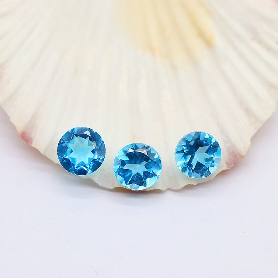 Natural Swiss Blue Topaz Round Faceted Cut Calibrated Loose Gemstone Lot