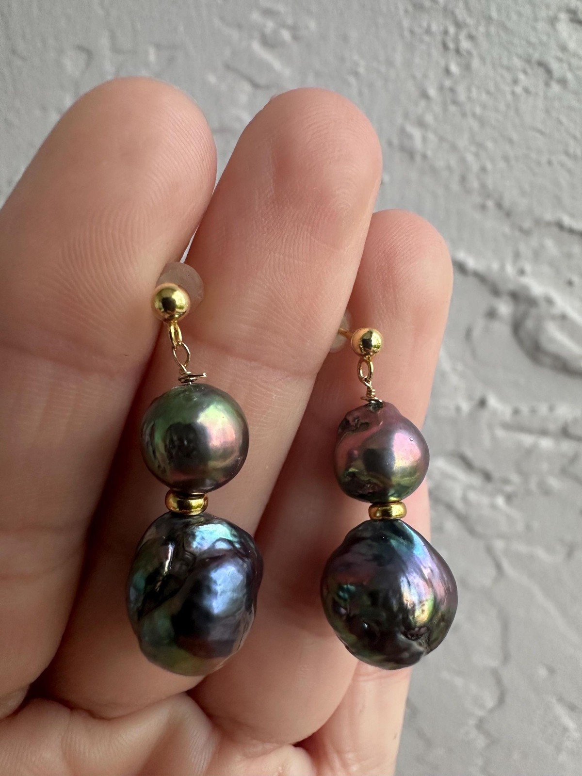 Kasumi Style Pearl Earrings Peacock Green Black Silver Gold Plated Stud