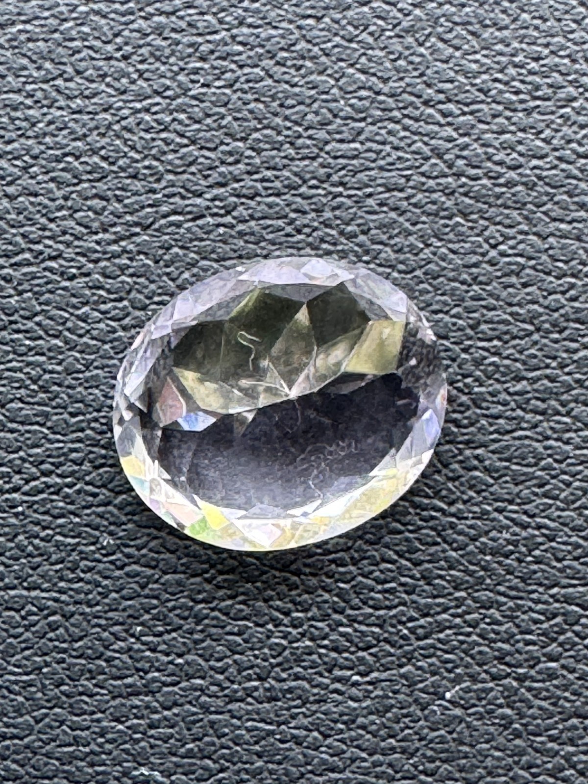 Lavender Pink KUNZITE, 12.7 x 10.8 mm Oval. 6.48 Carats. Clean